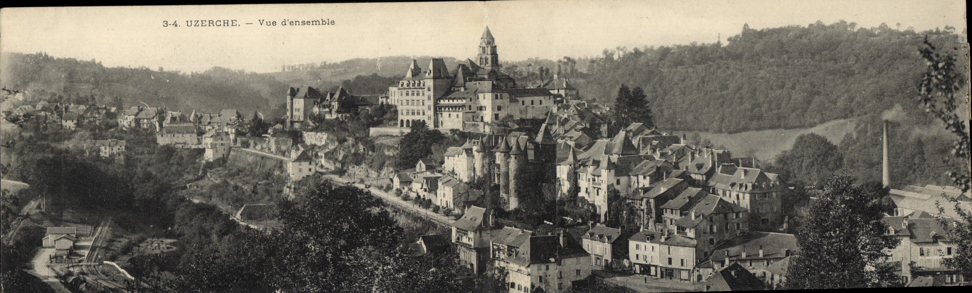 VINTAGE POSTCARD Two Part Card Uzerche Overall picture