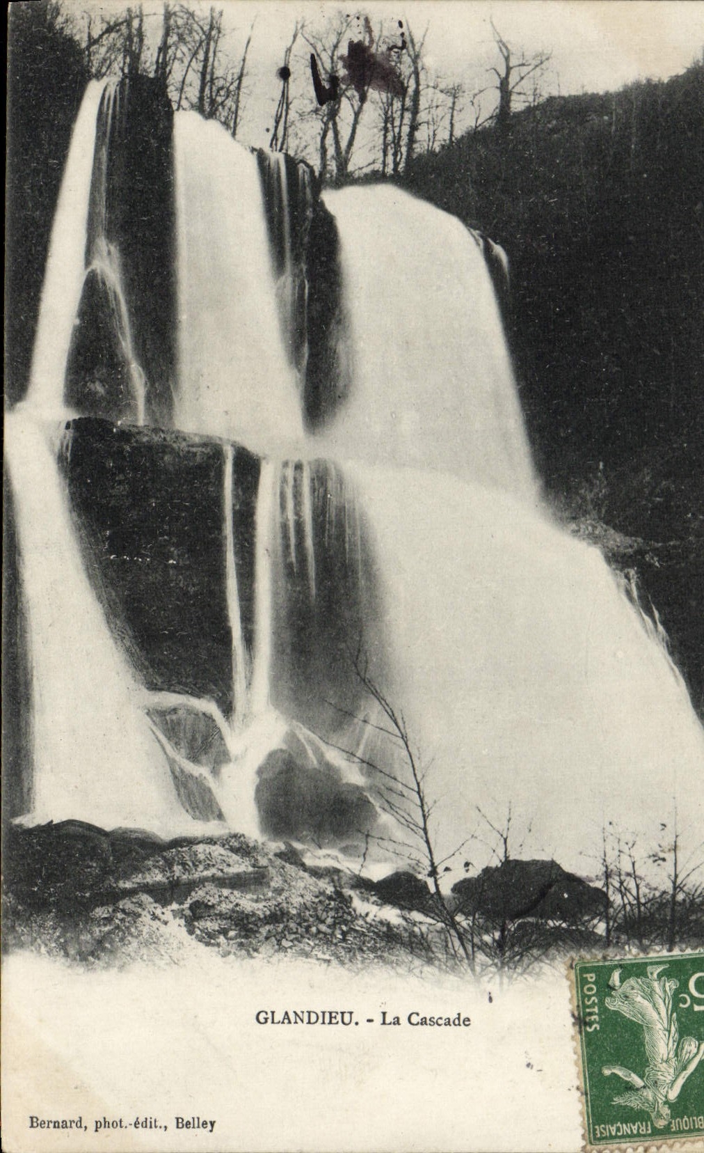 CPA Glandieu La Cascade 