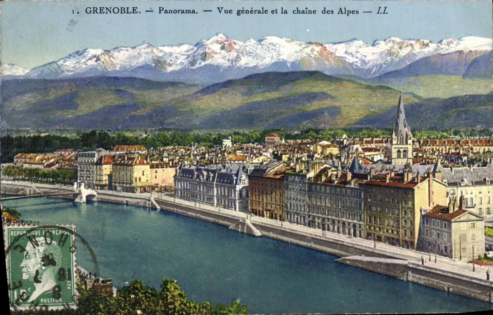 CPA Grenoble Panorama Vue Generale et la Chaine des Alpes