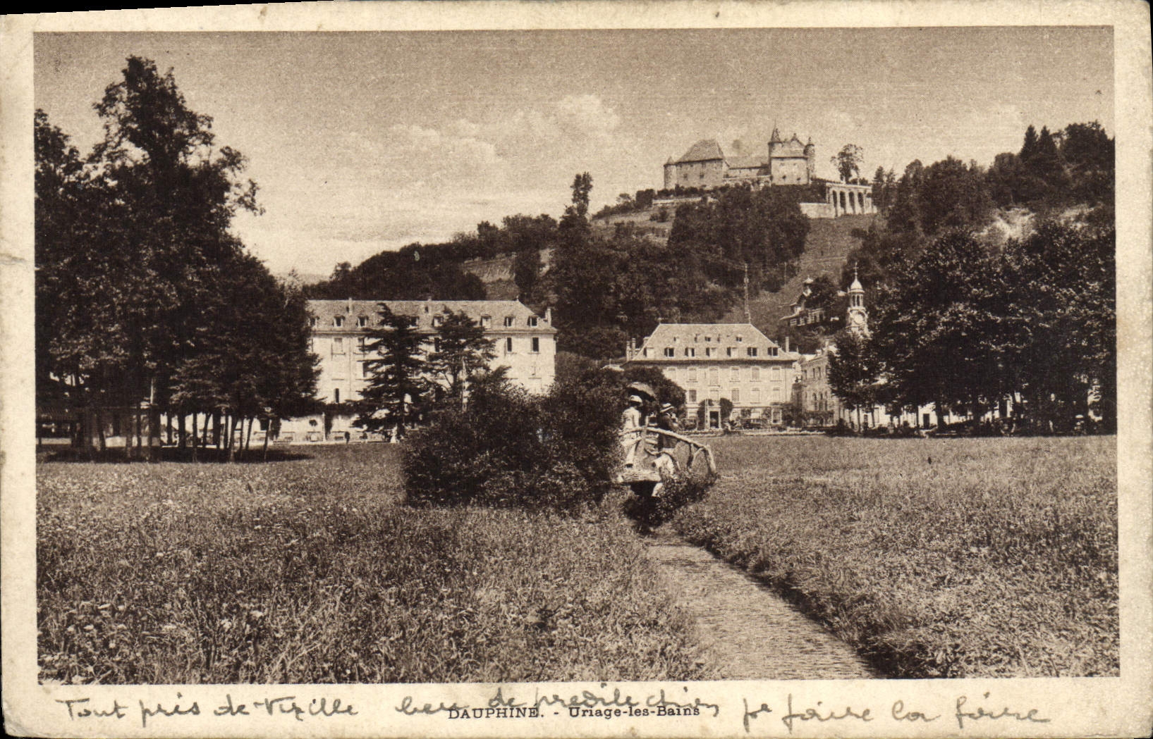 VINTAGE POSTCARD Dauphine Uriage les Bains