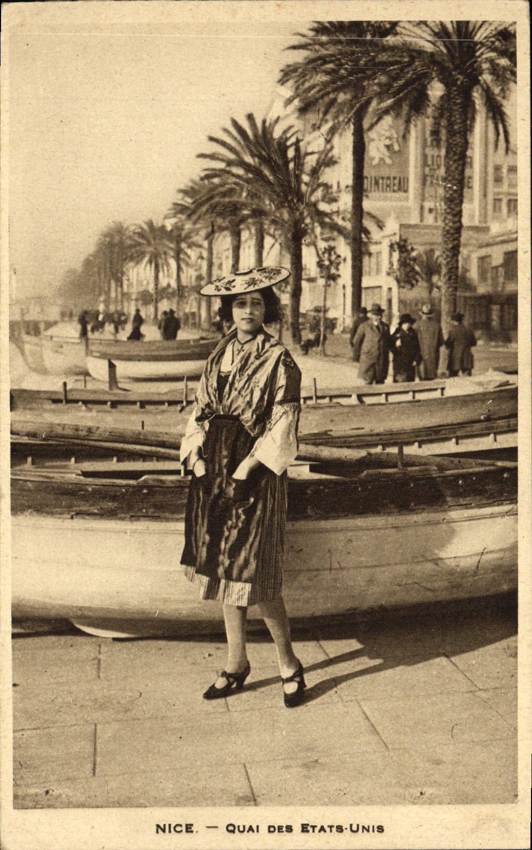 CPA Nice Quai Des Etats Unis Folklore