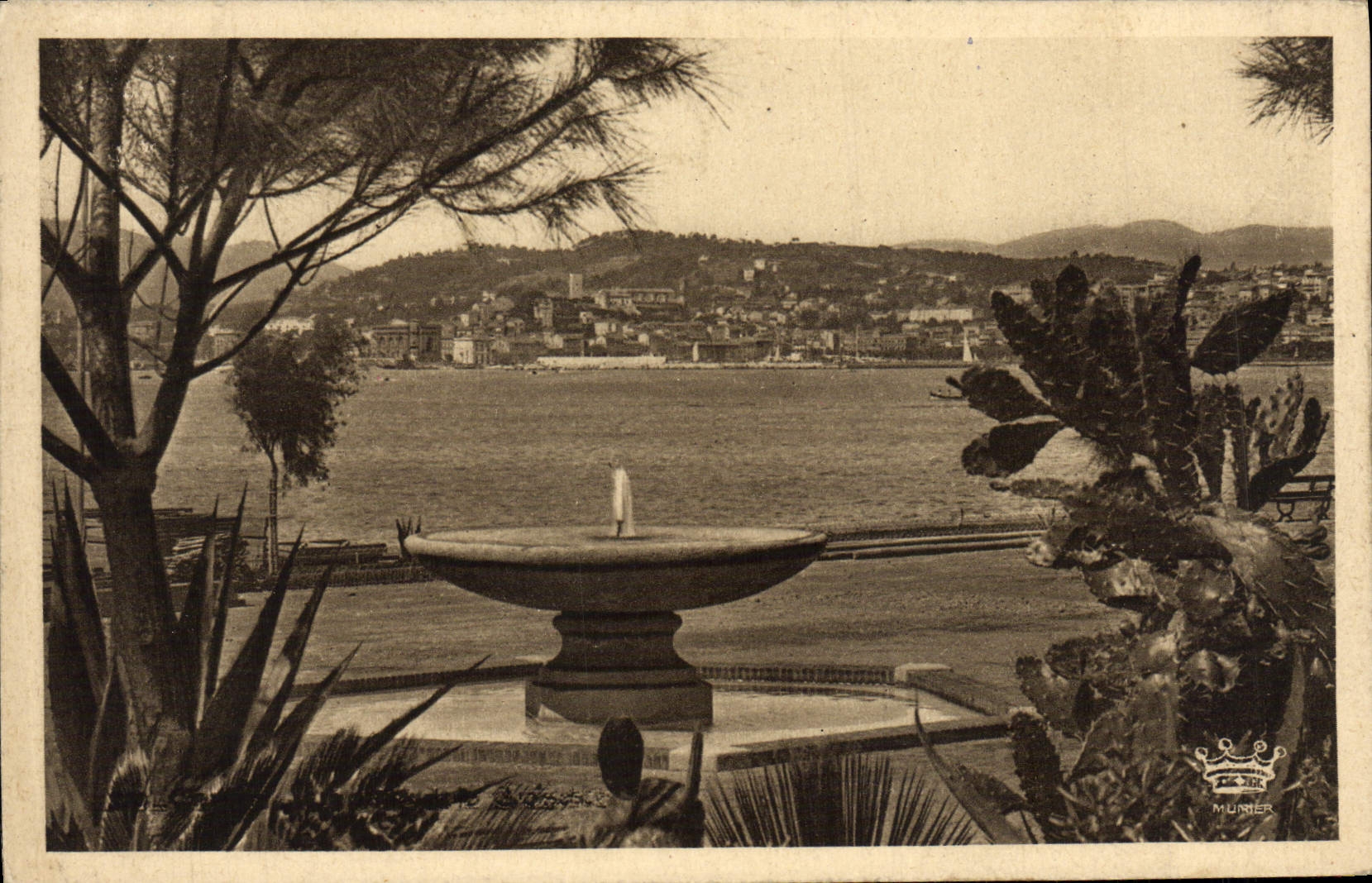 POSTAL de la VENDIMIA Niza vista de la pequeña cruz