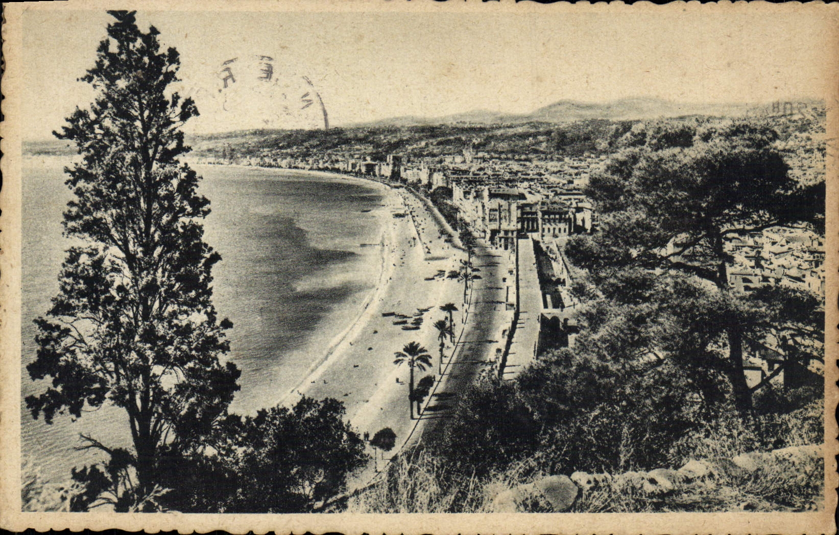 CPA Nice Vue generale prise du chateau