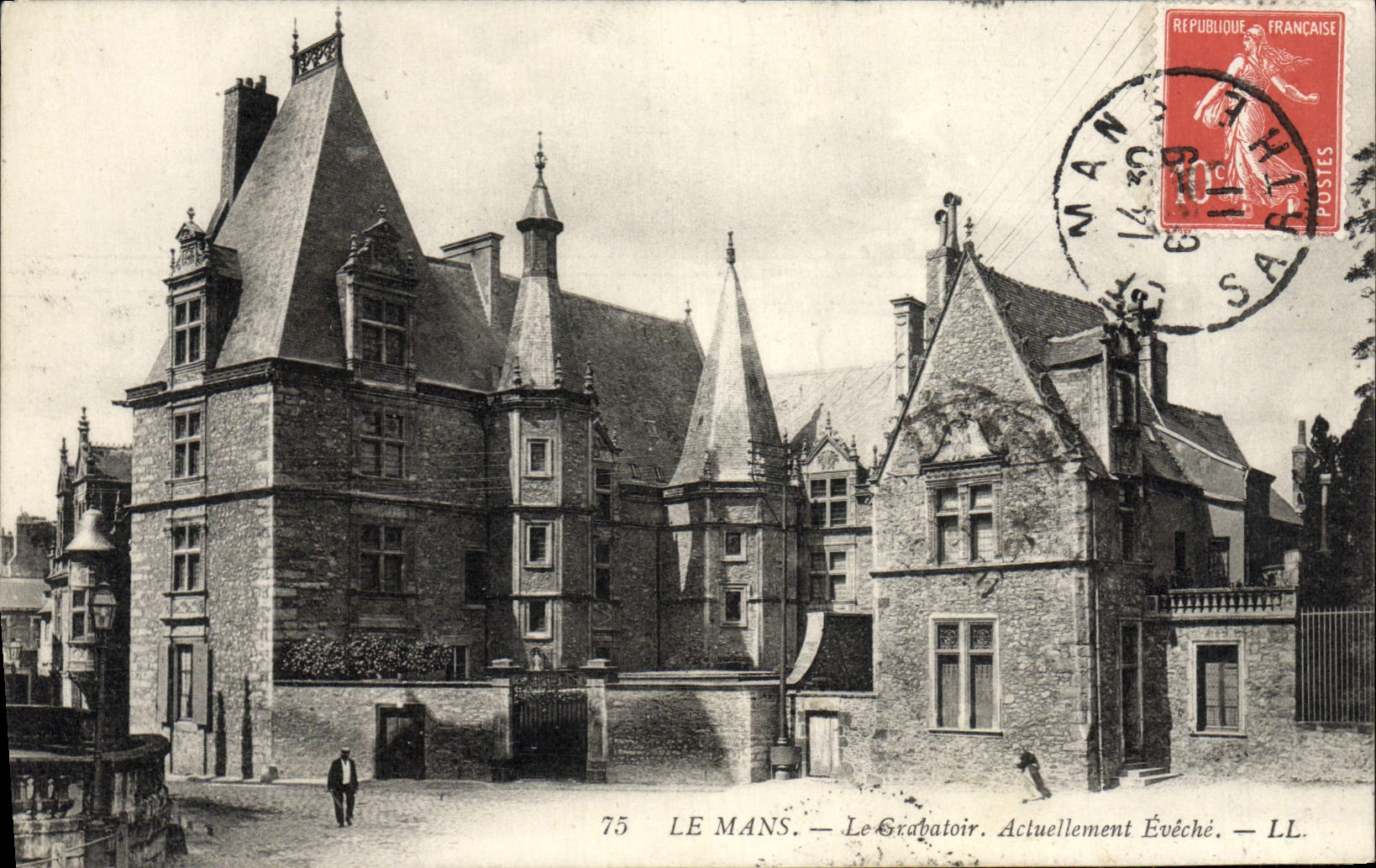 VINTAGE POSTCARD Mans Grabatoir Currently eveche