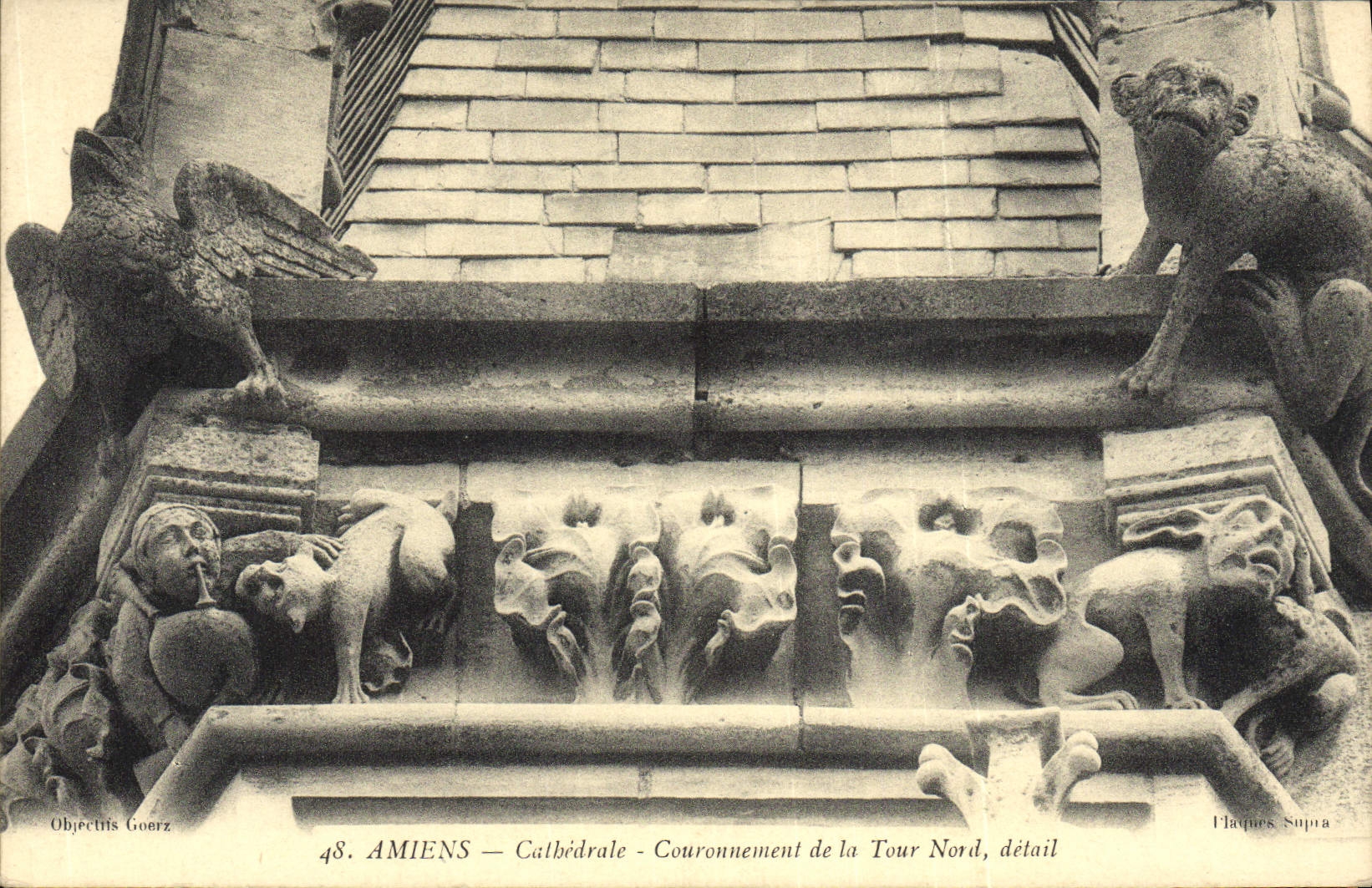 CPA Amiens Cathedrale Courounnement de la Tour Nord Detail