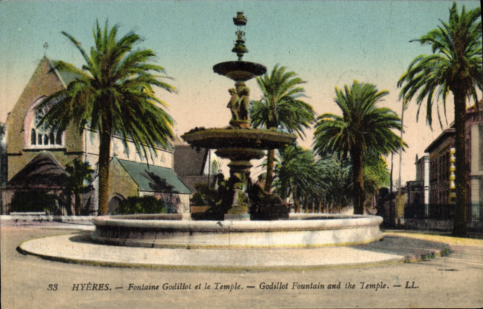 CPA Hyeres Fontaine Godillot et le Temple
