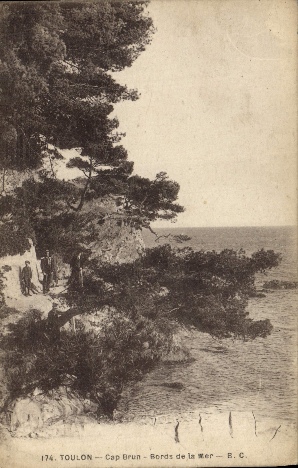 CPA Toulon Cap Brun Bords de la mer