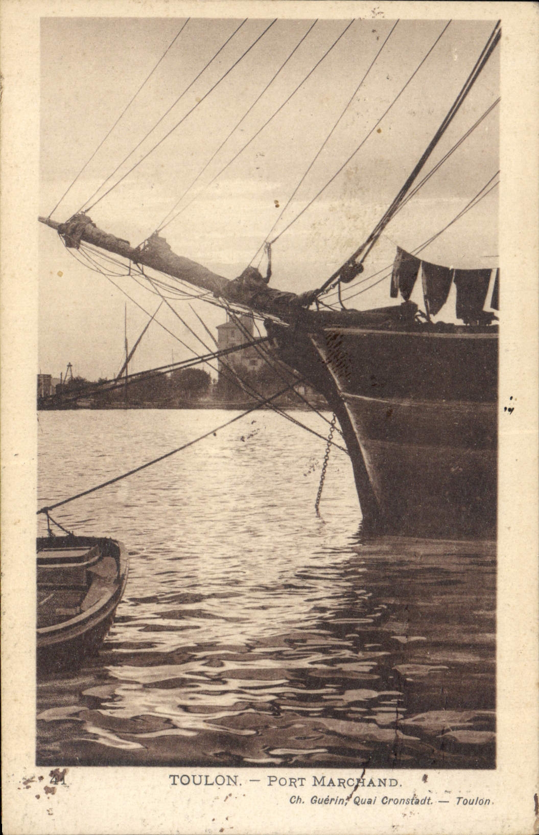 CPA Toulon Port Marchand Bateau