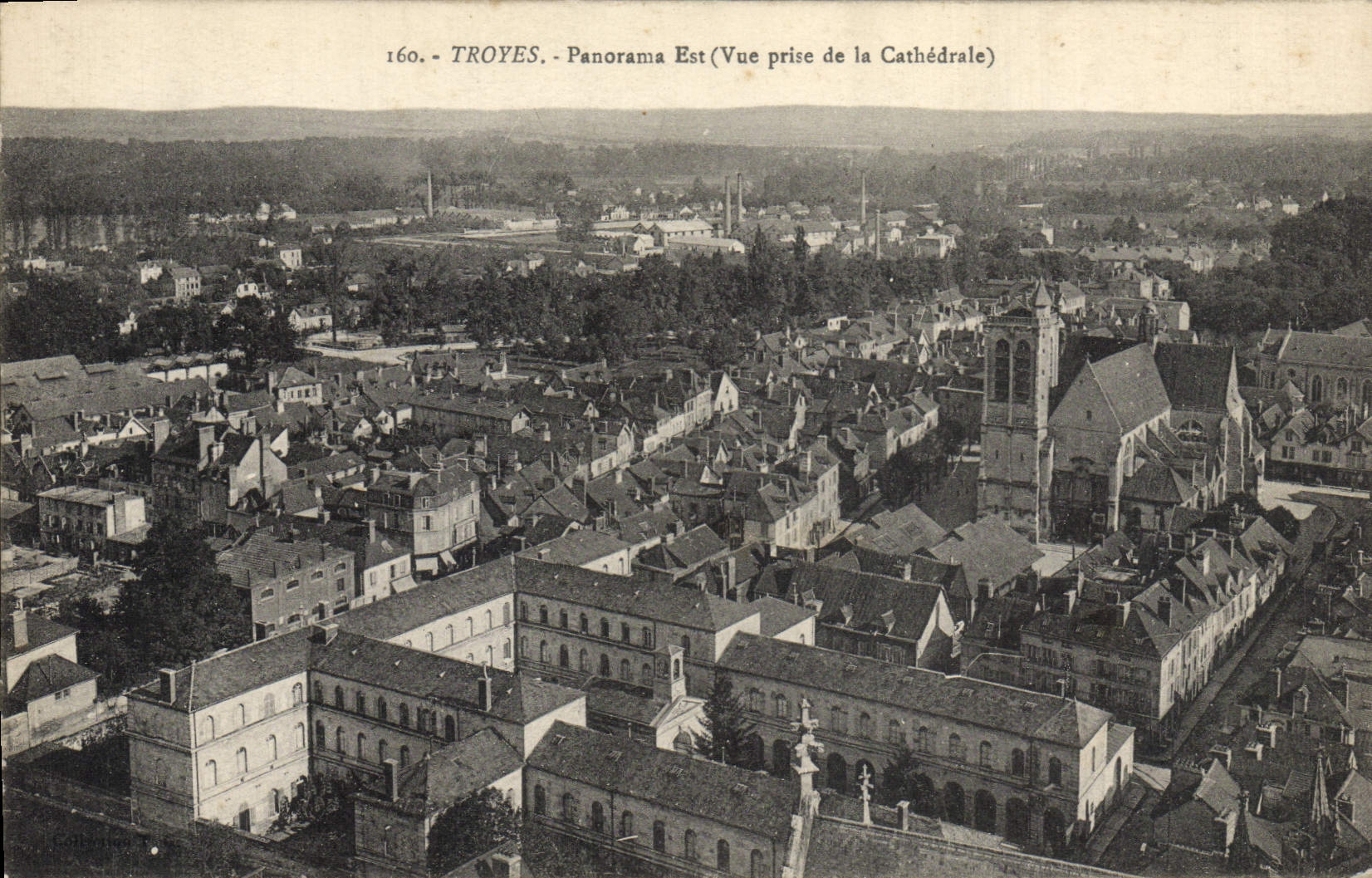 CPA Troyes Panorama Est Vue prise de la cathedrale