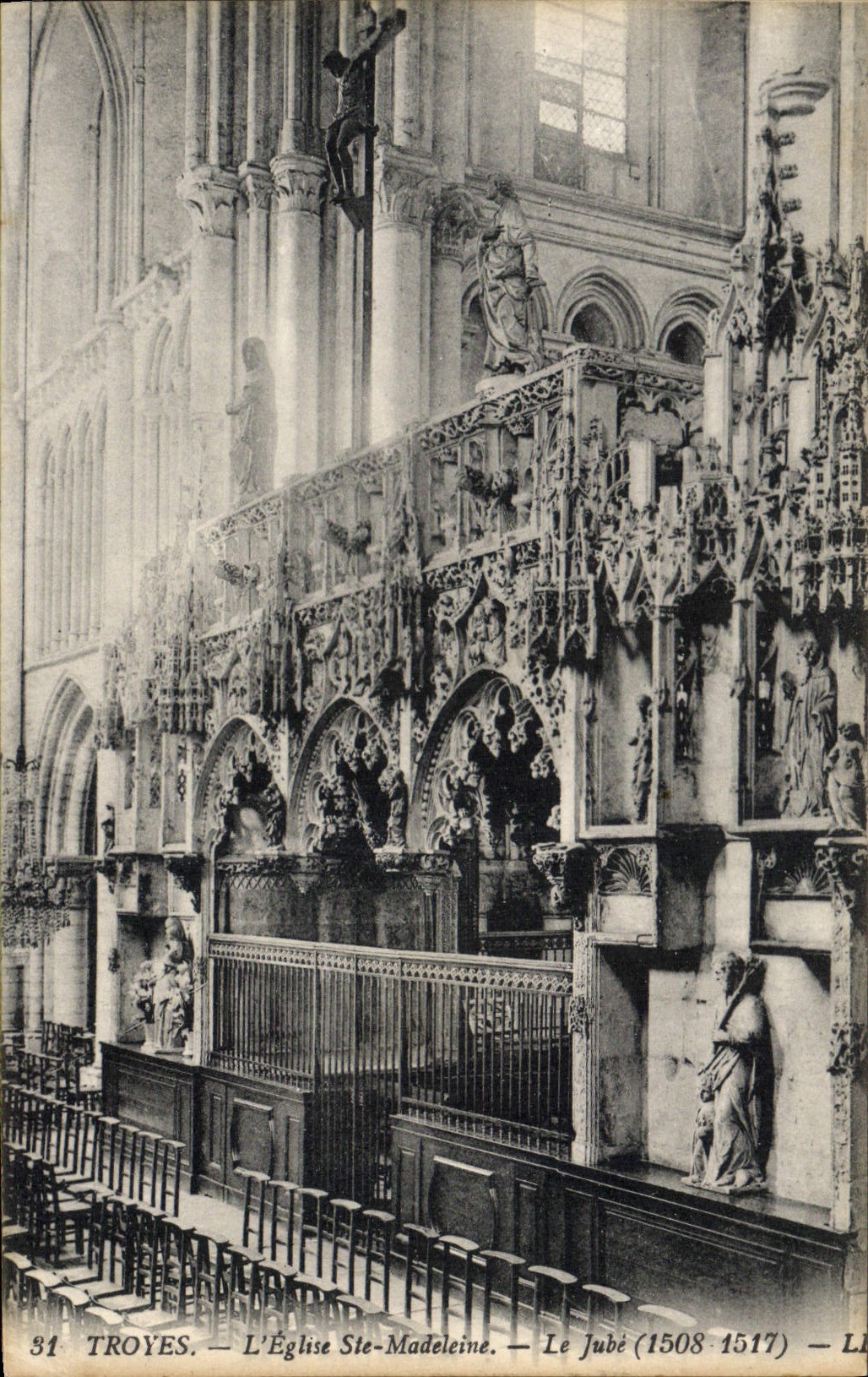 VINTAGE POSTCARD Troyes the Church Holy Madeleine the jube