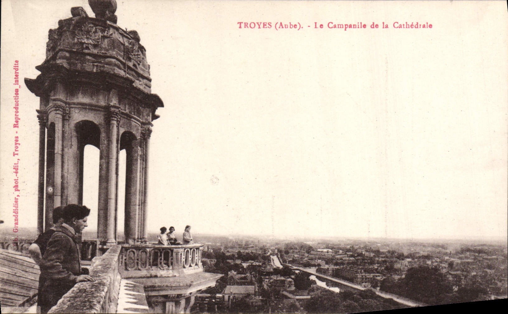 CPA Troyes Le Campanile de la Cathedrale