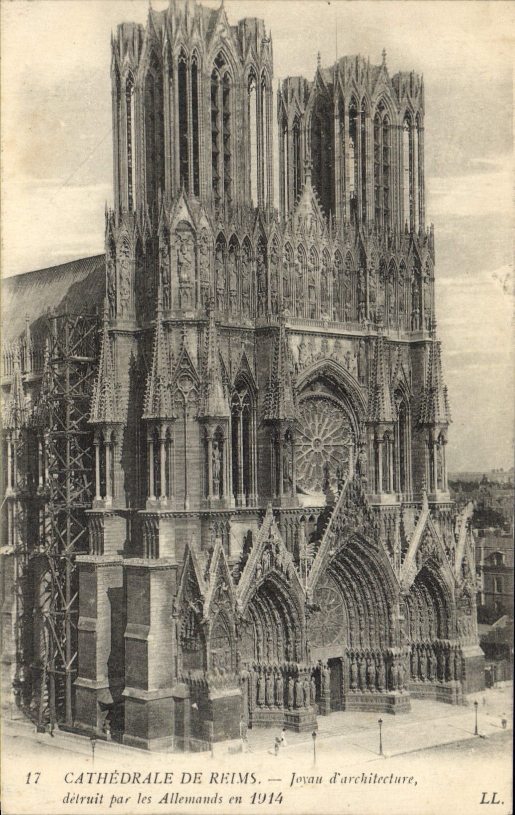 CPA Reims Cathedrale