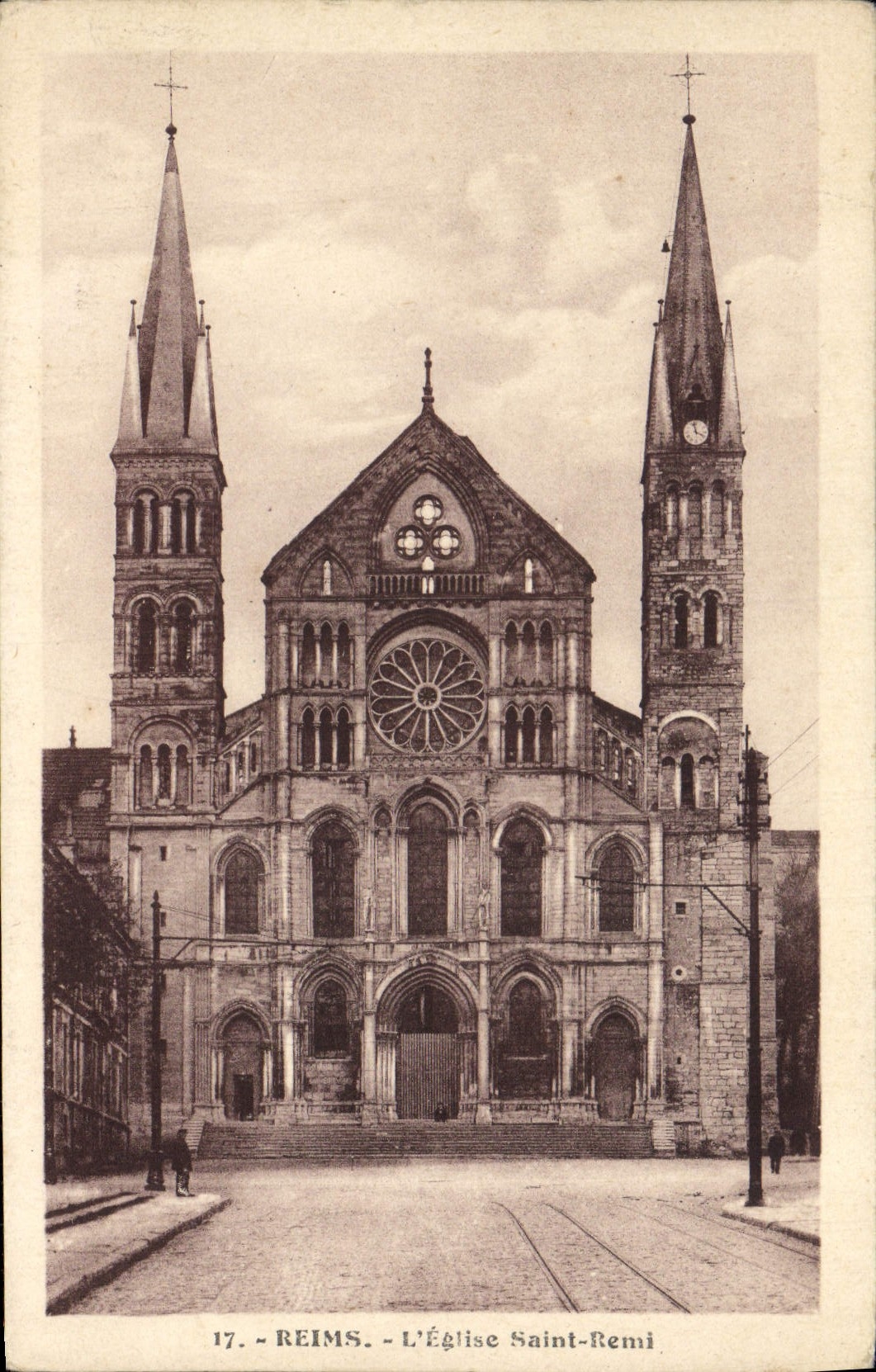 CPA Reims L'Eglise Saint Remi