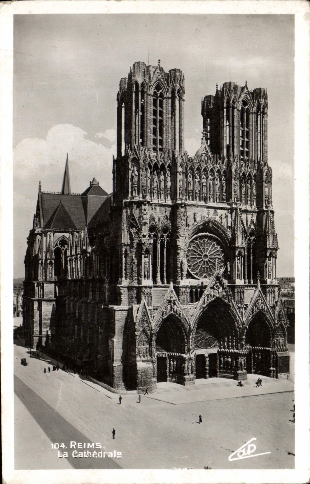 CPA Reims La Cathedrale