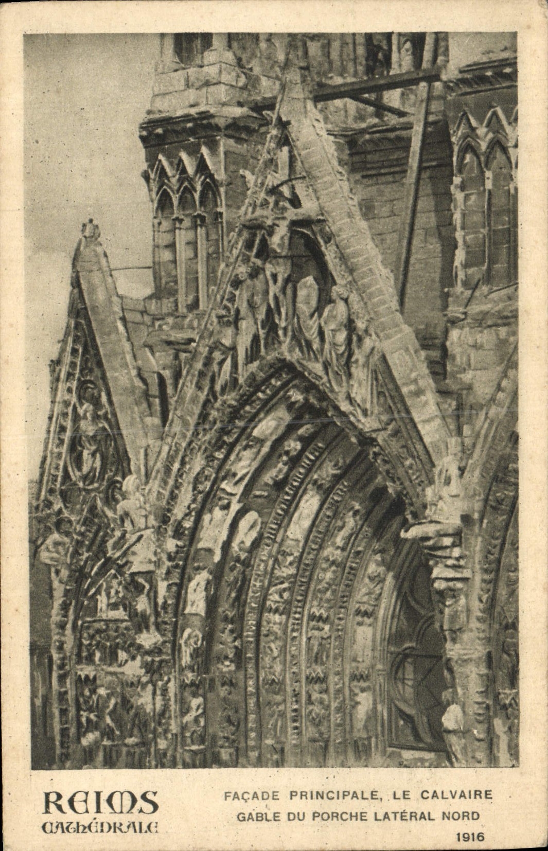 CPA Reims Facade Principale Cathedrale Le calvaire