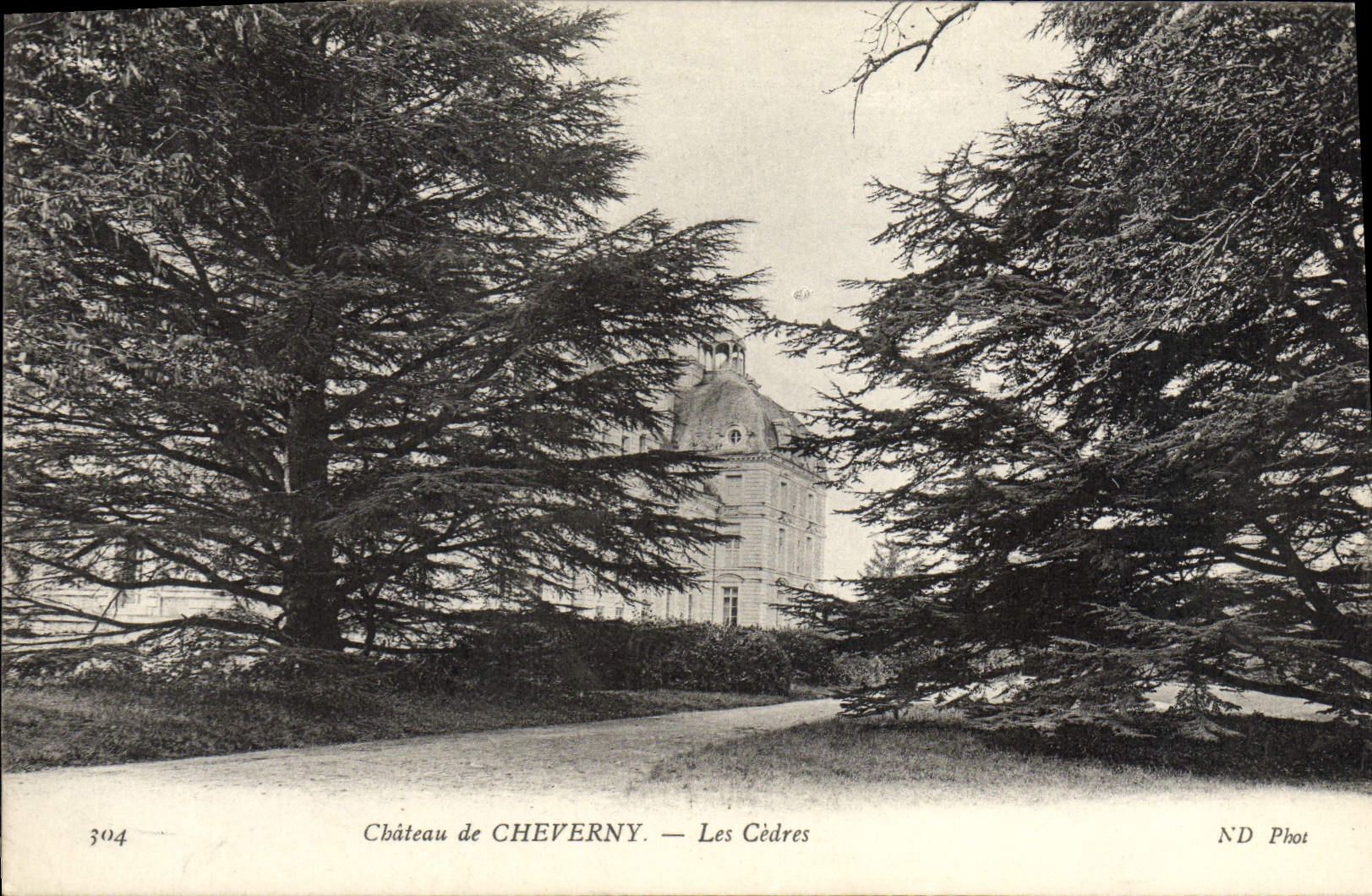 CPA Cheverny Les Cedres