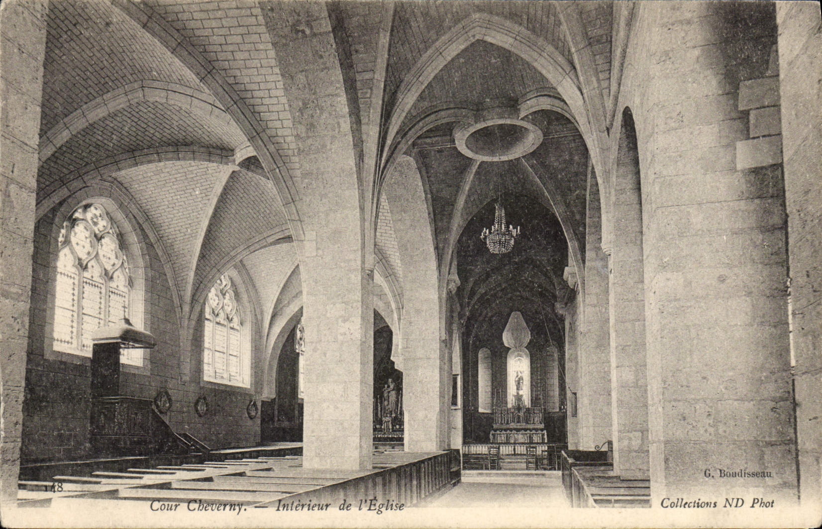CPA Cour Cheverny Interieur De I'Eglise