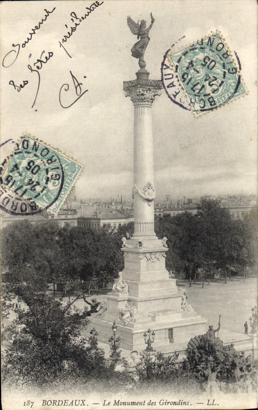 CPA Bordeaux Le Monument Des Girondins