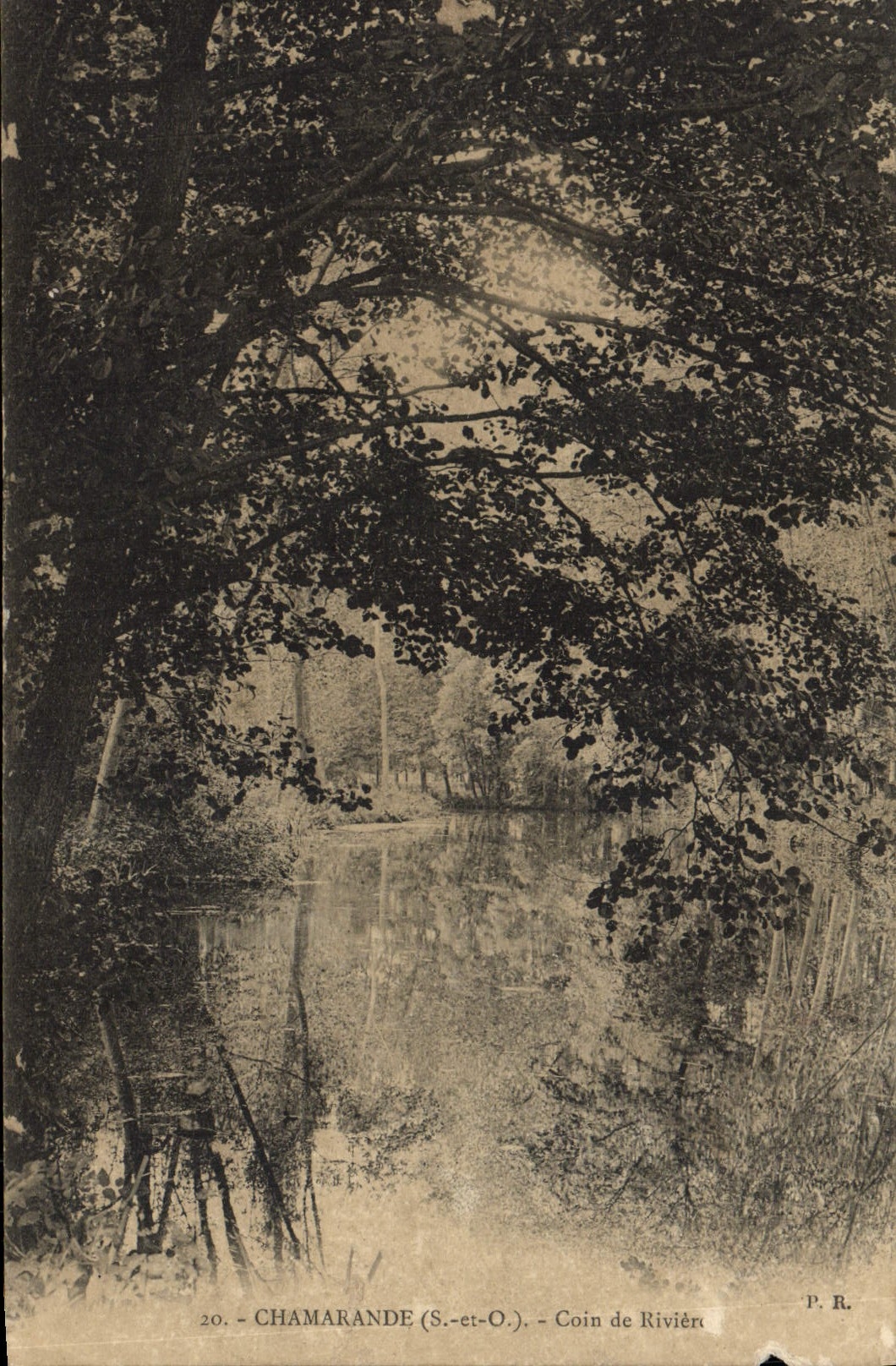 Esquina de Chamarande de la POSTAL de la VENDIMIA del río