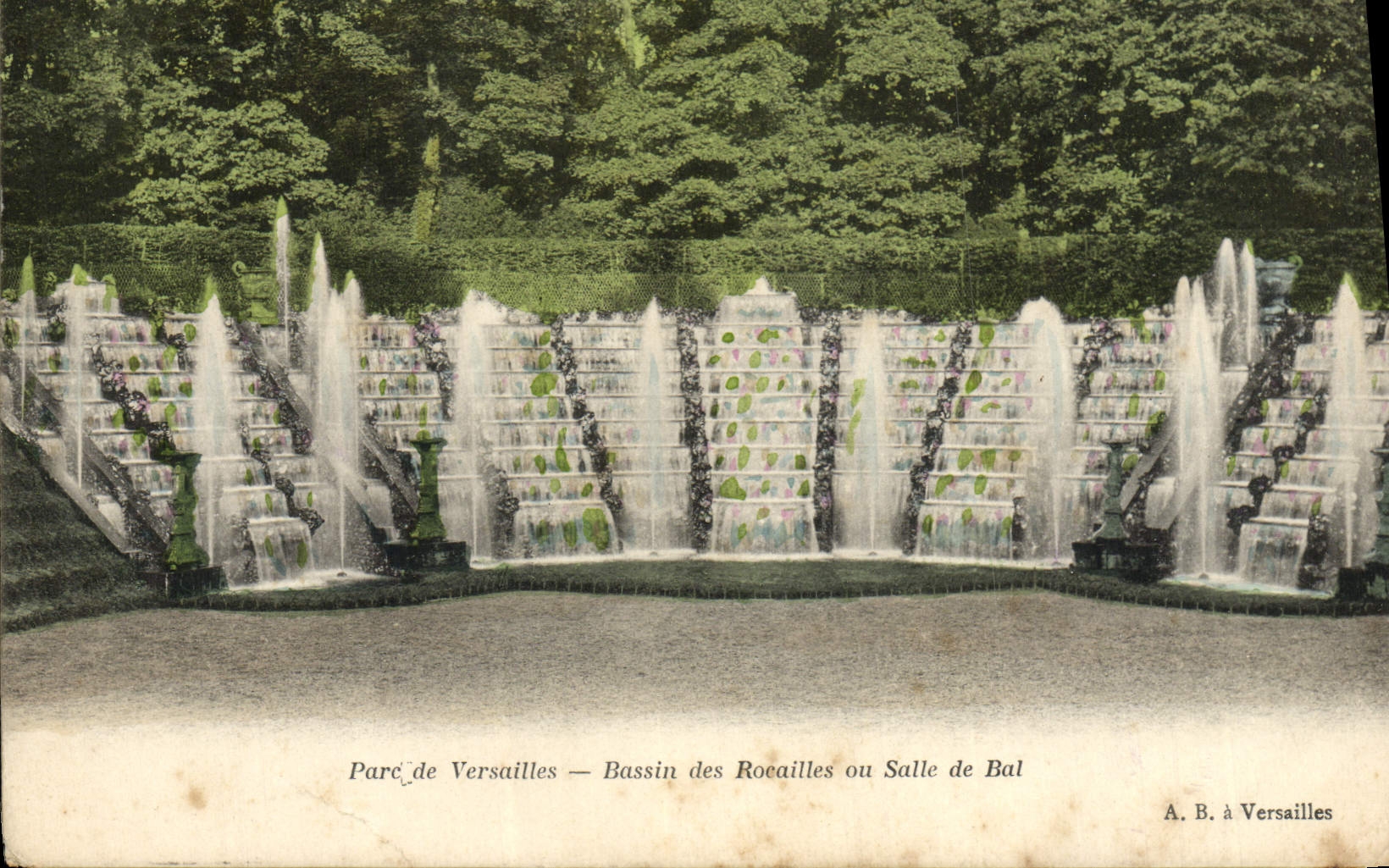 VINTAGE POSTCARD Park Of Versailles Basin Of Rubbles or room of the ball