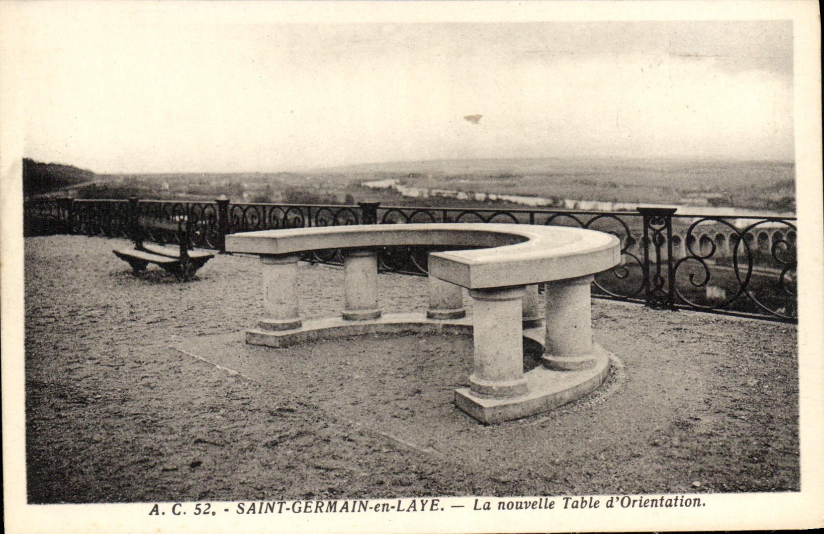 CPA Saint Germain En Laye La Nouvelle Table d'orientation