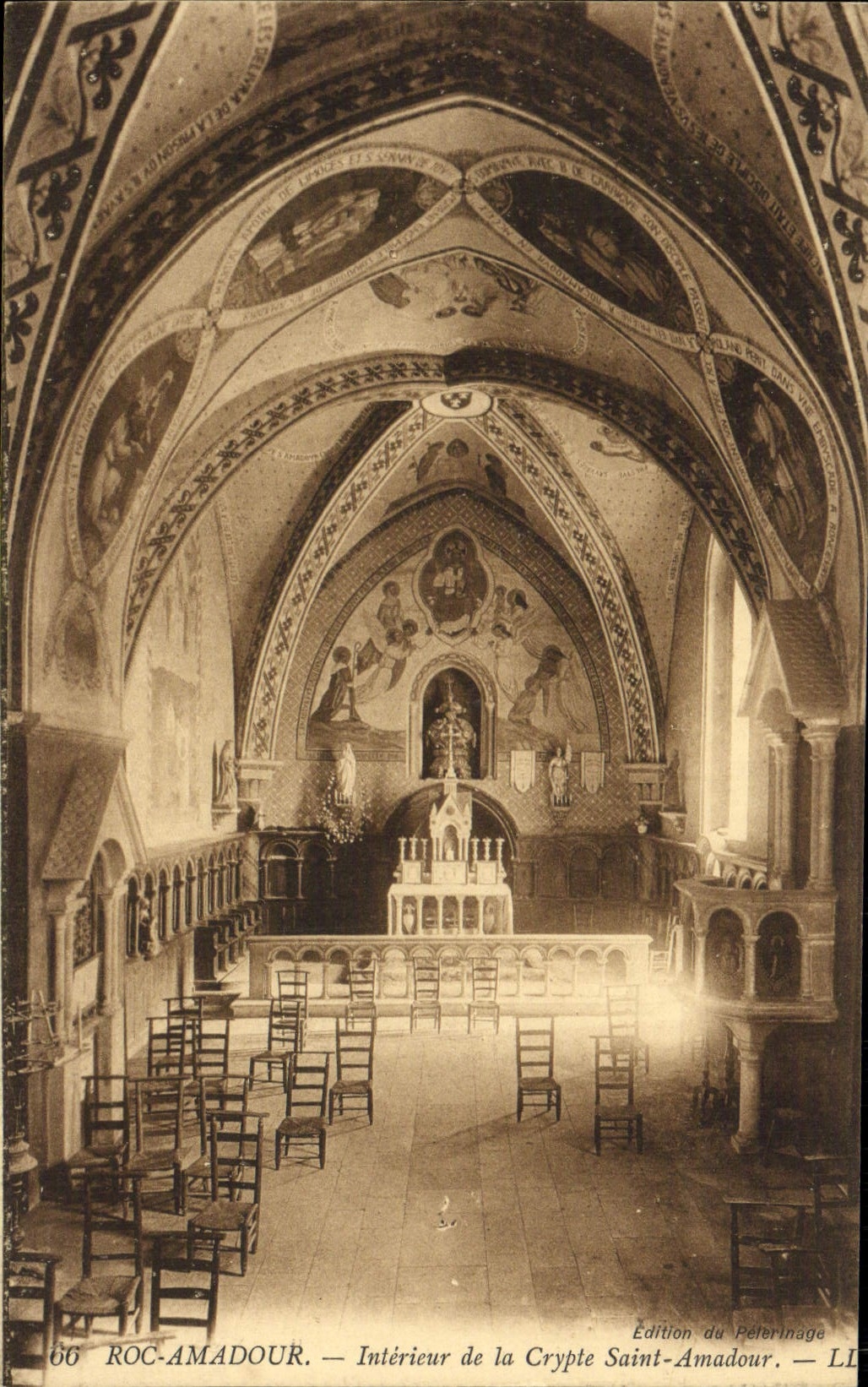 CPA Rocamadour Interieur de la crypte Saint Amadour