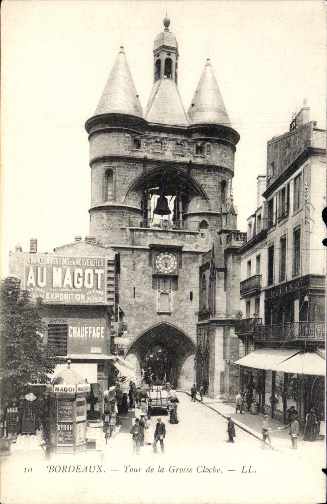 CPA Bordeaux Tour de la Grosse Cloche Au Magot