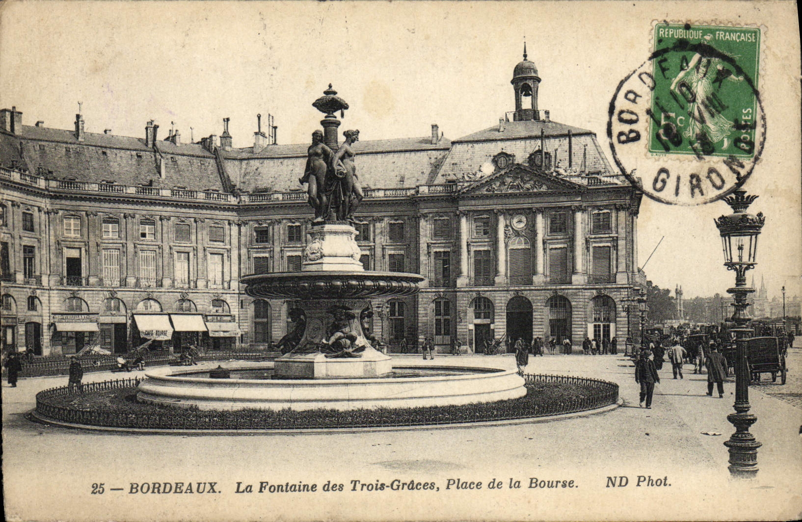 CPA Bordeaux La Fontaine des Trois Graces Place de la Bourse