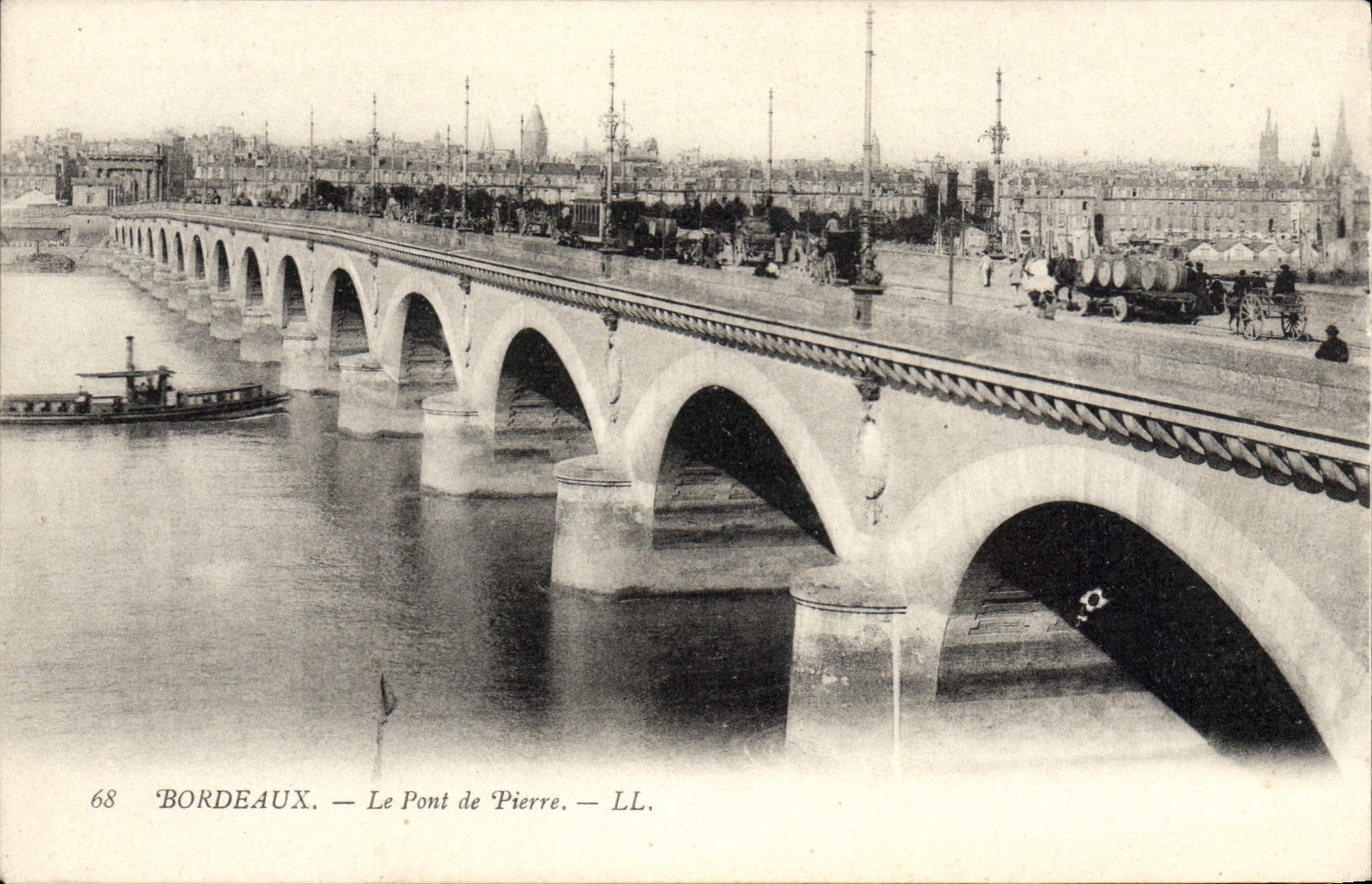 CPA Bordeaux Le Pont de Pierre