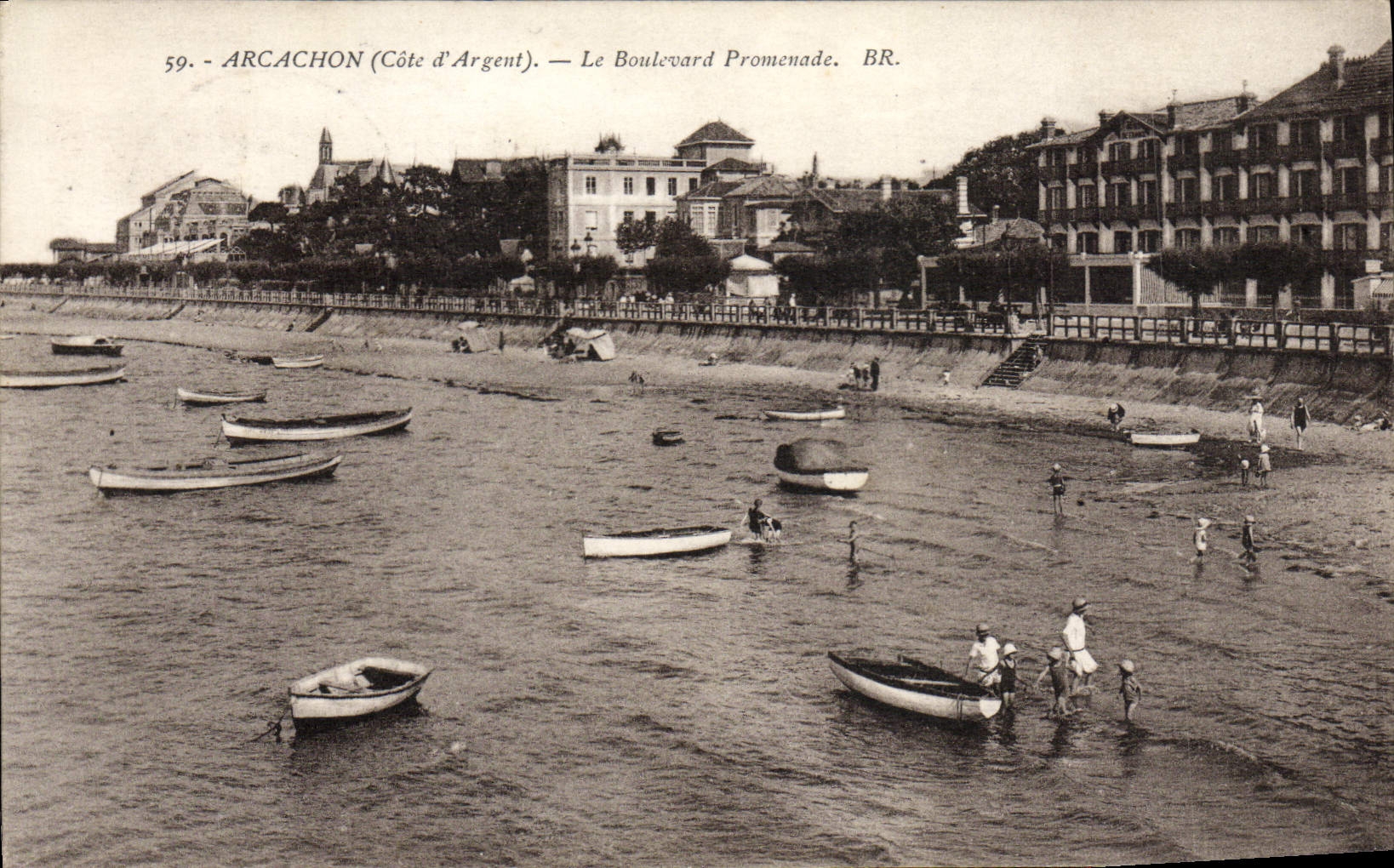 CPA Arcachon Le Boulevard Promenade