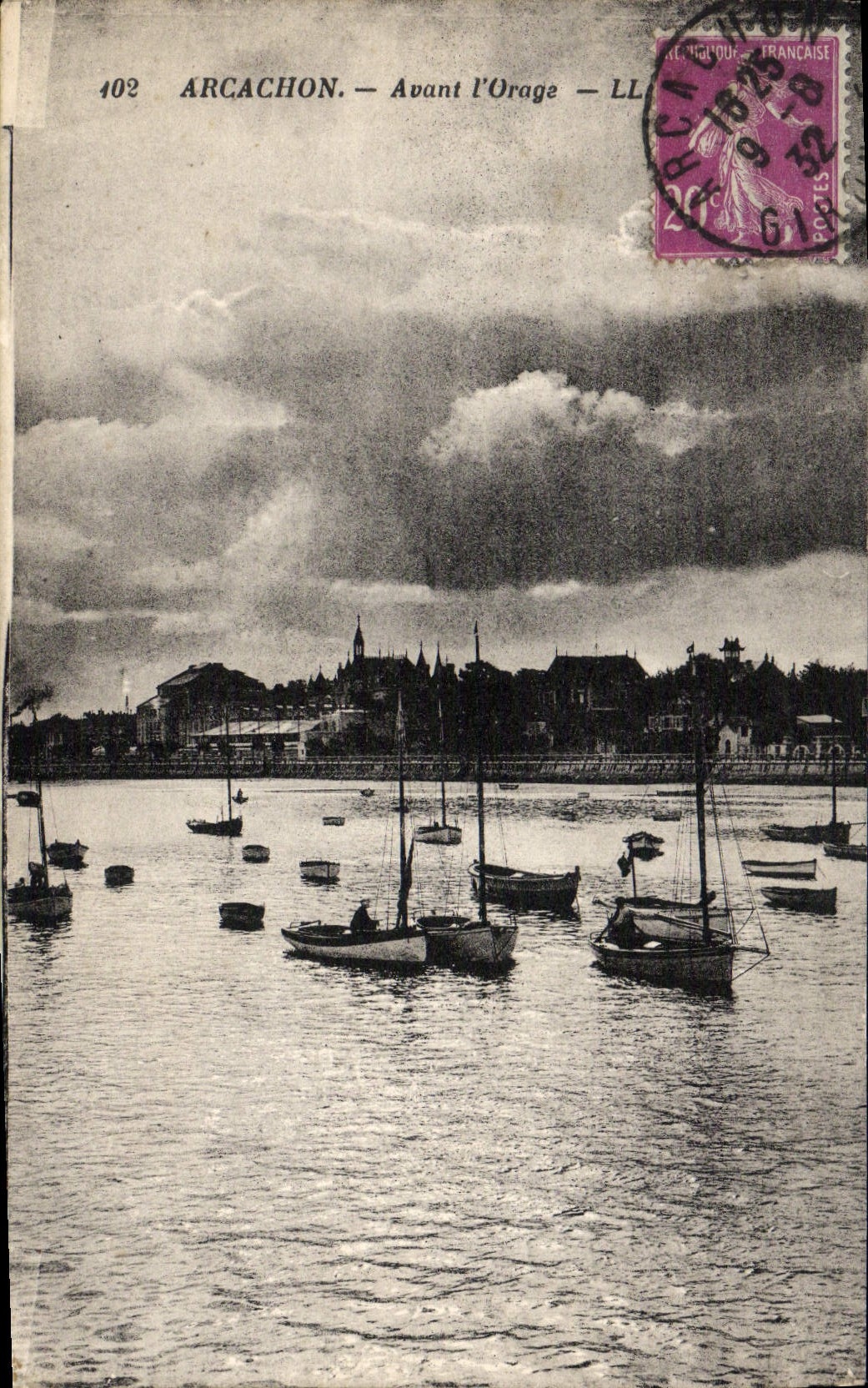 CPA Arcachon Avant L'Orage Bateaux