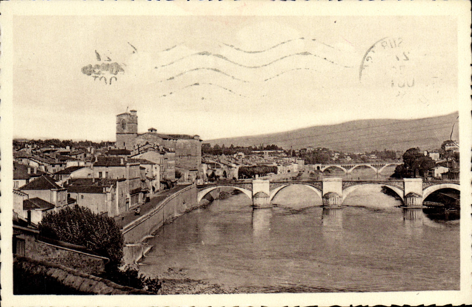 VINTAGE POSTCARD Romance View on Isere