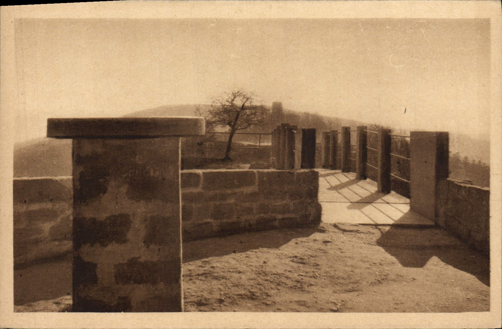 VINTAGE POSTCARD Saverne the eye of Alsace Bridge to the devil Geroldseck