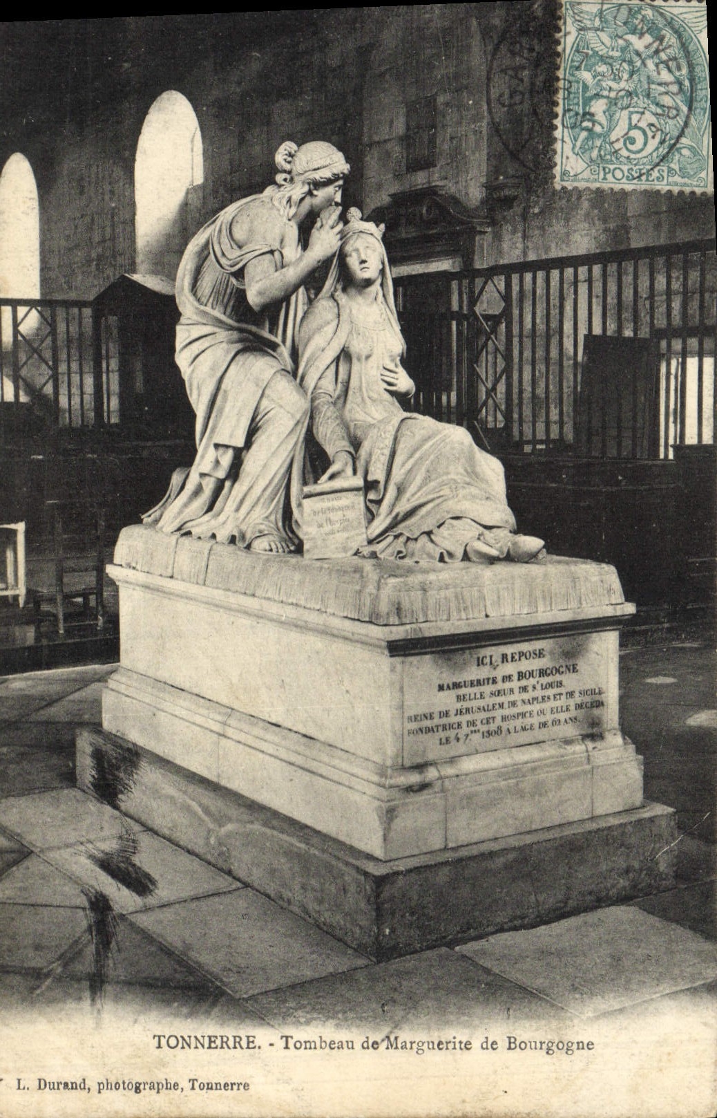 CPA Tonnerre Tombeau de Marguerite de Bourgogne
