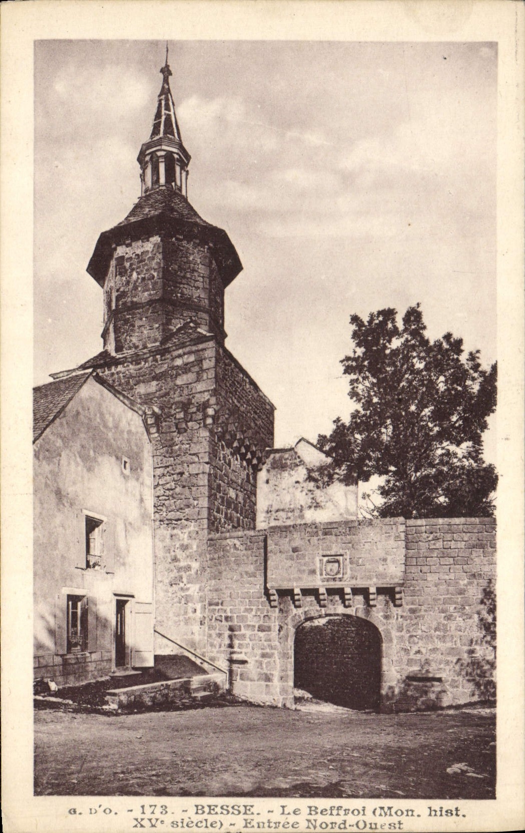 VINTAGE POSTCARD Besse the Belfry
