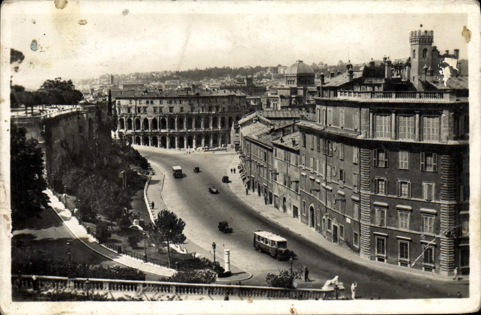 POSTAL Roma de la VENDIMIA vía el collar Teatro Marcelo de la charca del LED