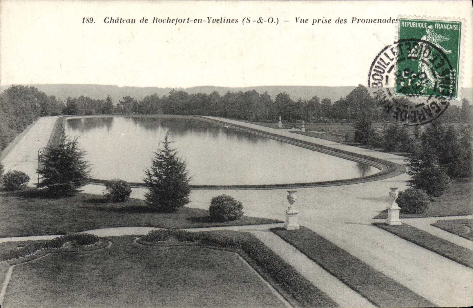 VINTAGE POSTCARD Castle Of Rochefort In Yuelines Seen from Of the Walks