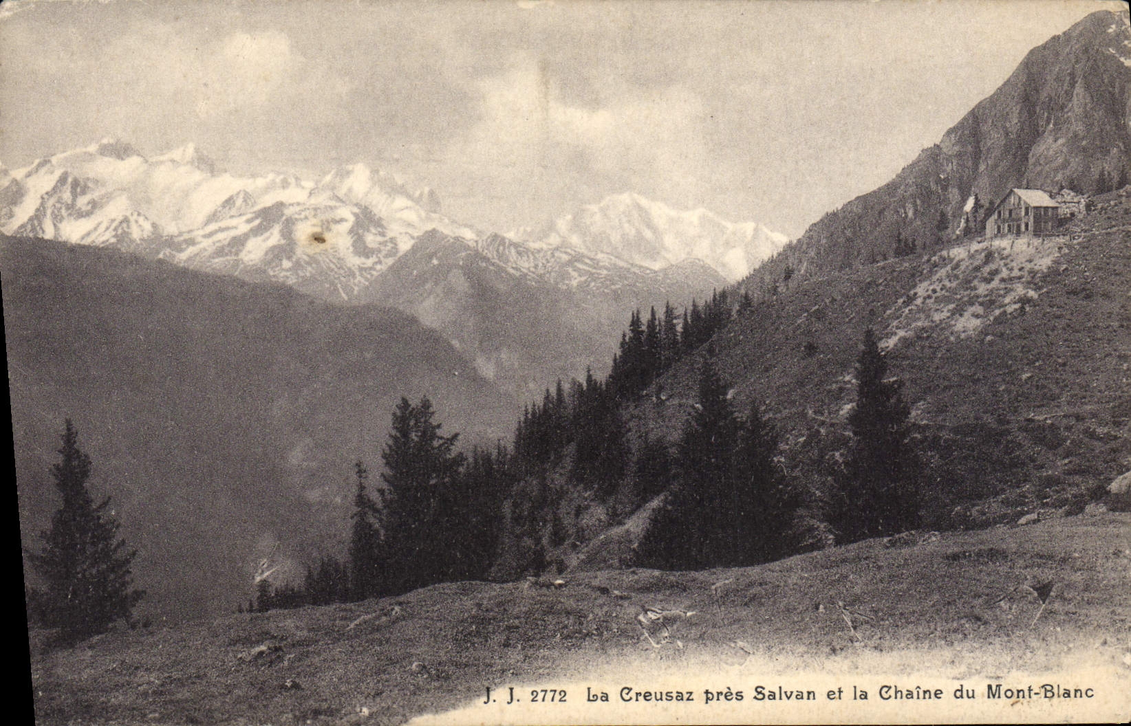 CPA Le Creusaz Salvan Et La Chaine Du Mont Blanc