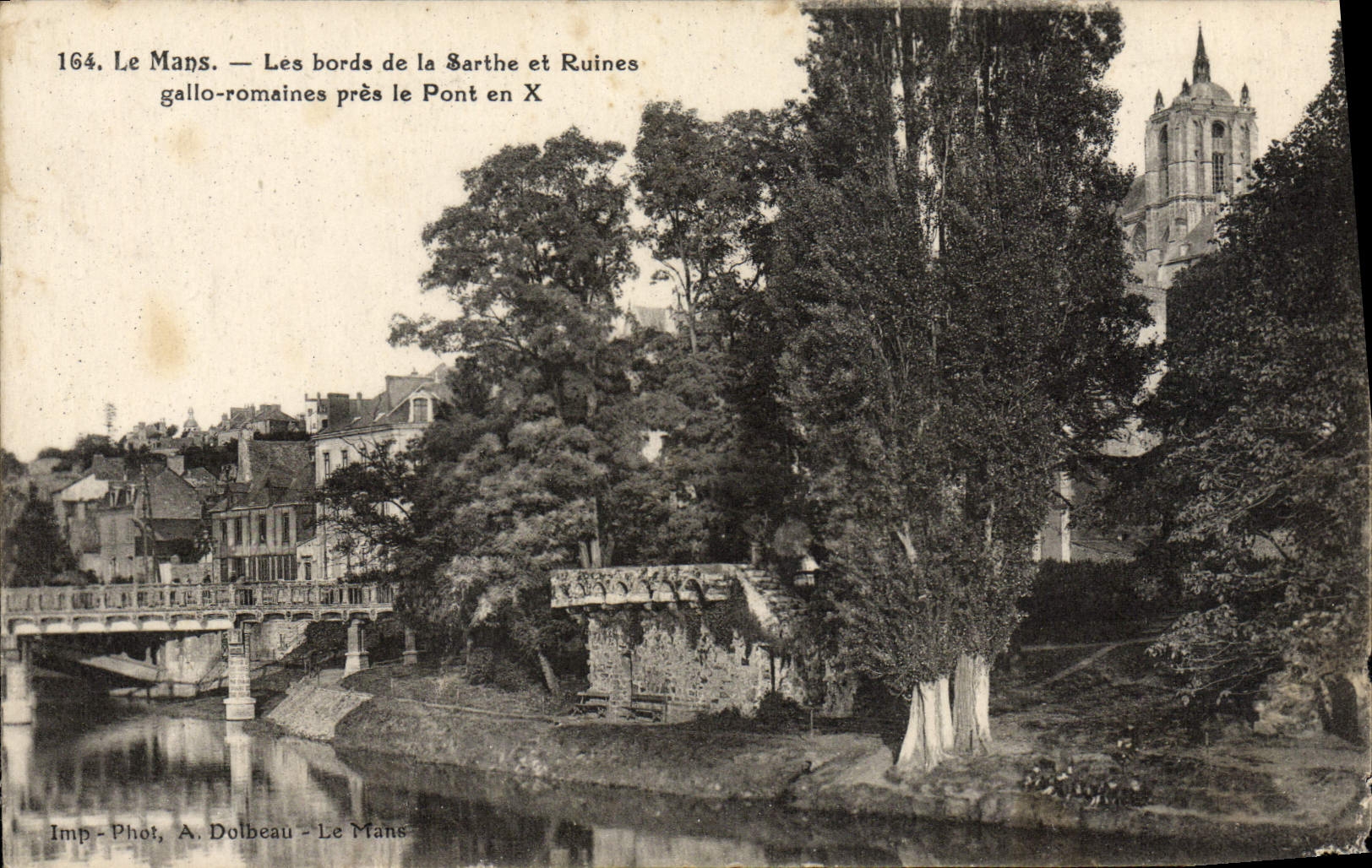CPA Le Mans Les Bords De La Sarthe Et Ruines gallo romaines pres le Pont en X