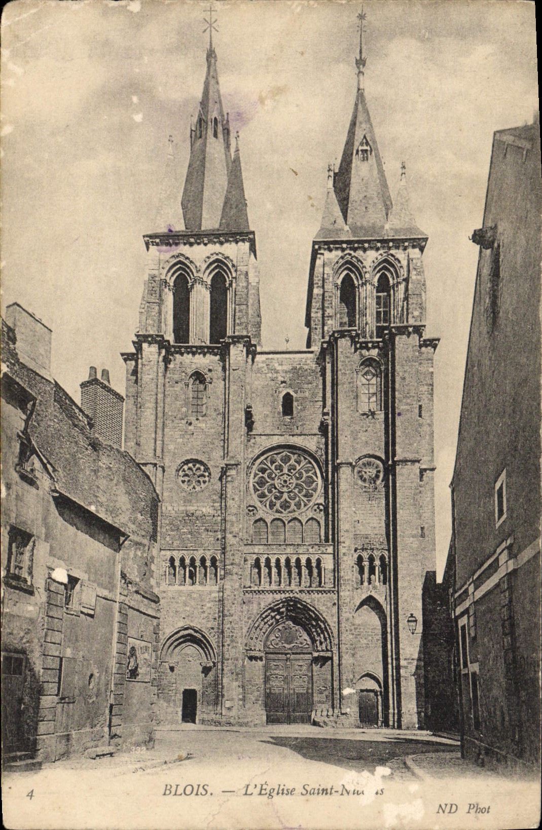 CPA Blois L'Eglise Saint Nicolas