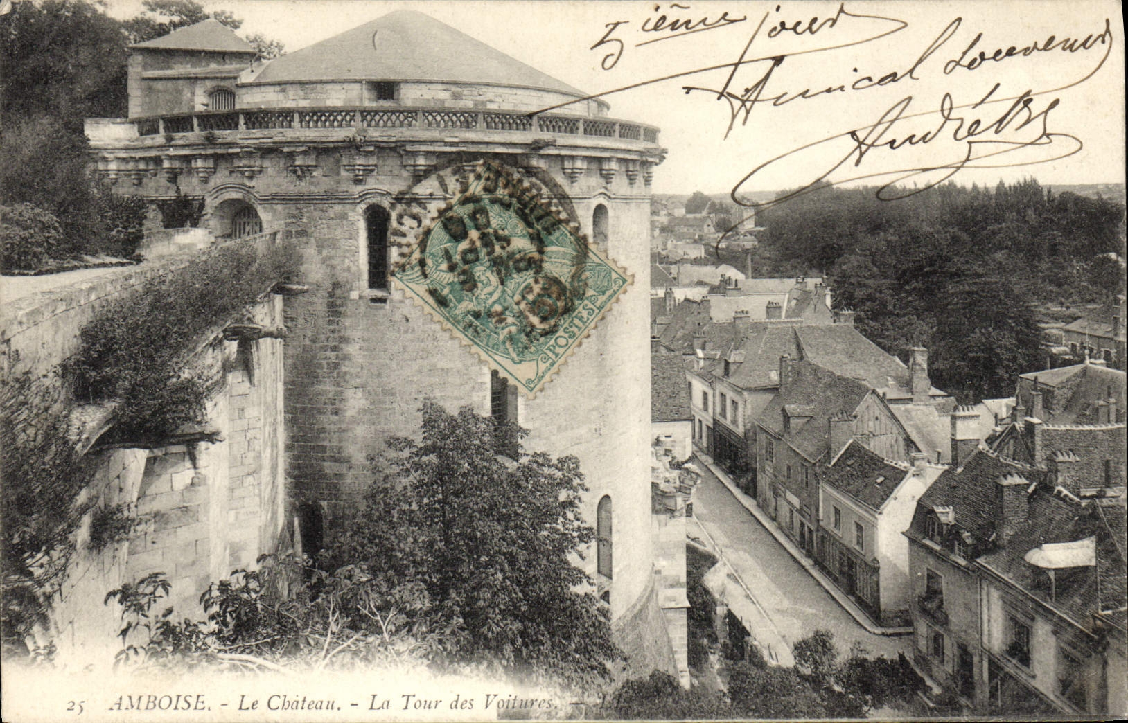 POSTAL Amboise de la VENDIMIA el castillo la torre de los coches