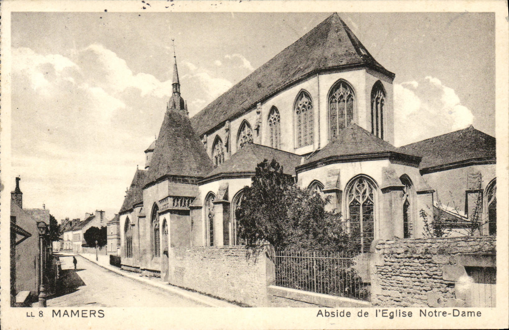 VINTAGE POSTCARD Mamers Apse De I' Eglise Notre Dame