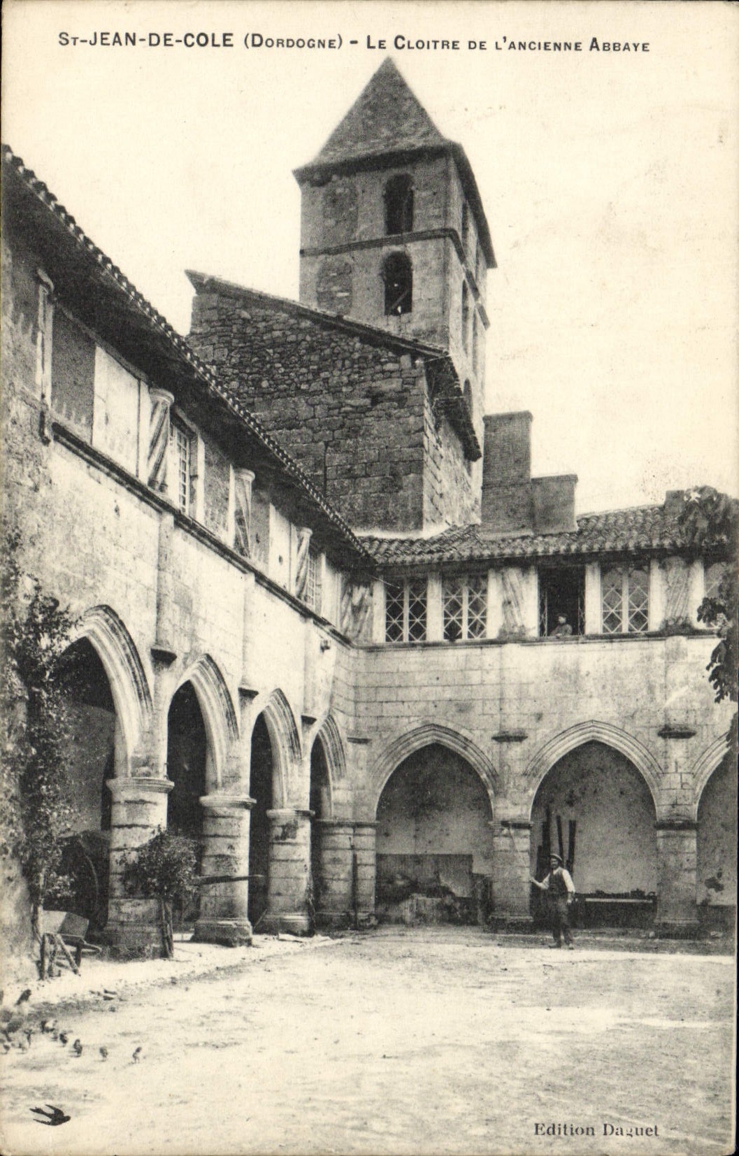 CPA Saint Jean De Cole Cloitre de l'Ancienne Abbaye