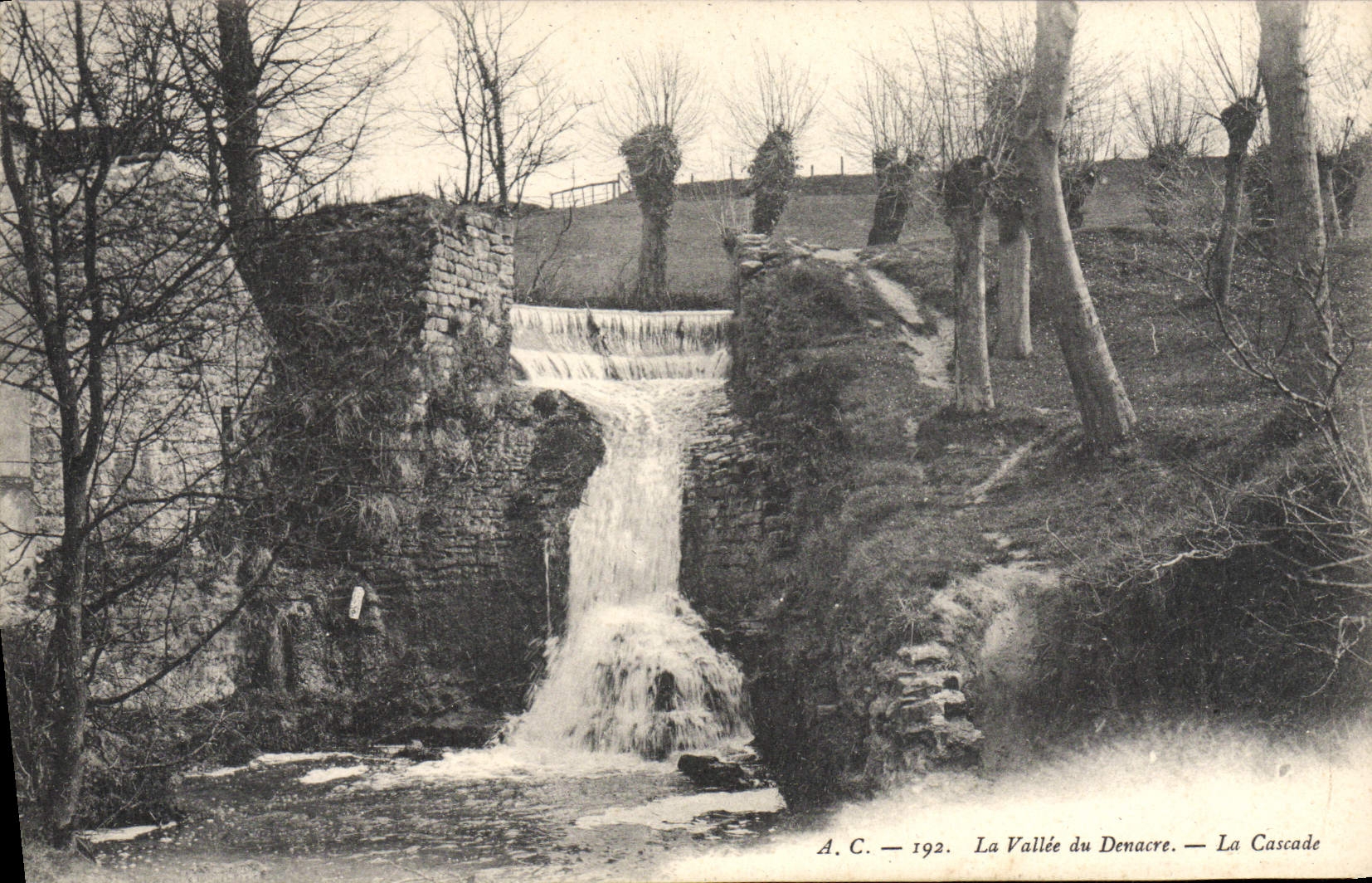 VINTAGE POSTCARD the Valley of Denacre the Cascade