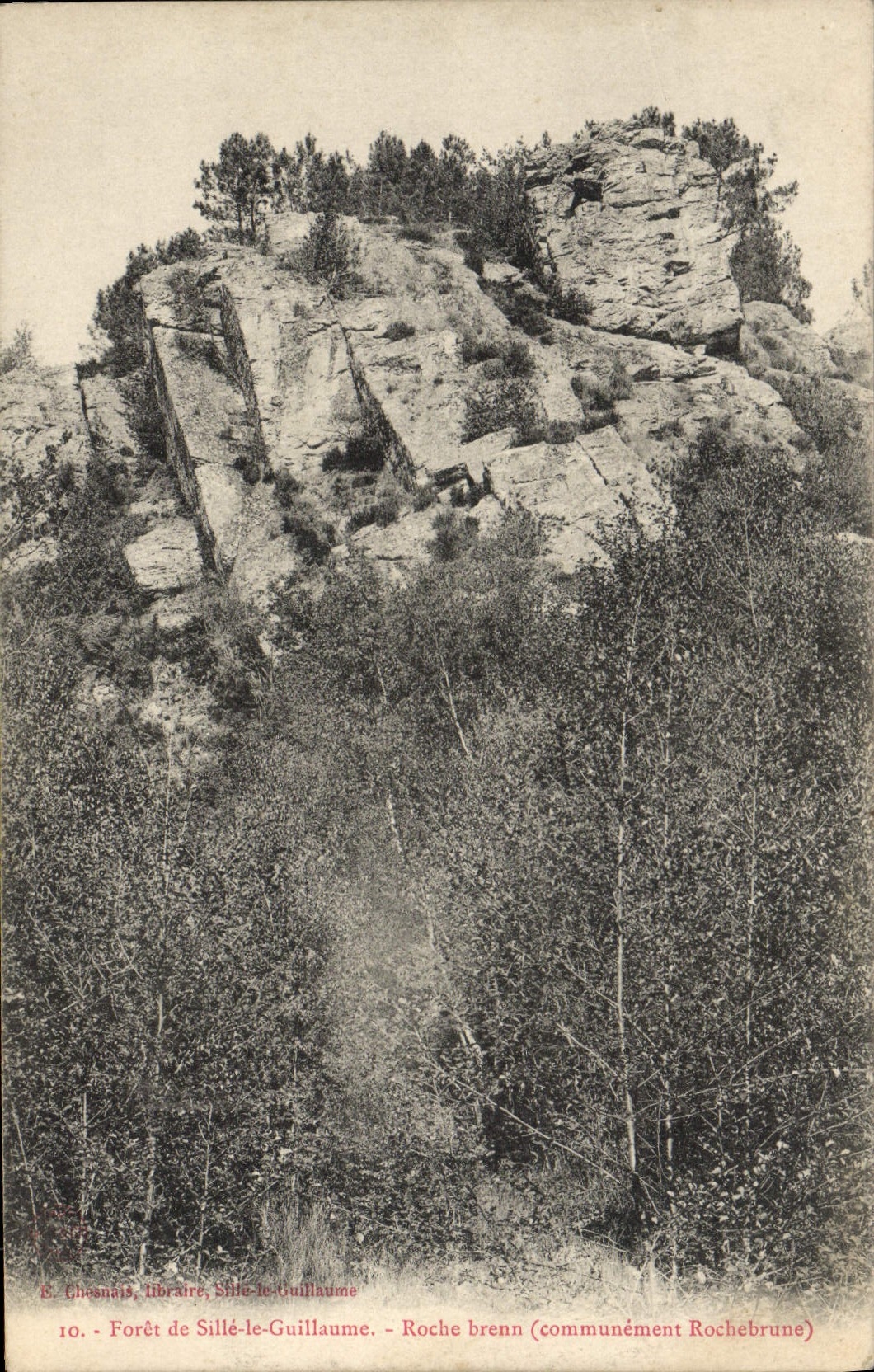 VINTAGE POSTCARD Drill of Sille the Guillaume Rock brenn Rochebrune