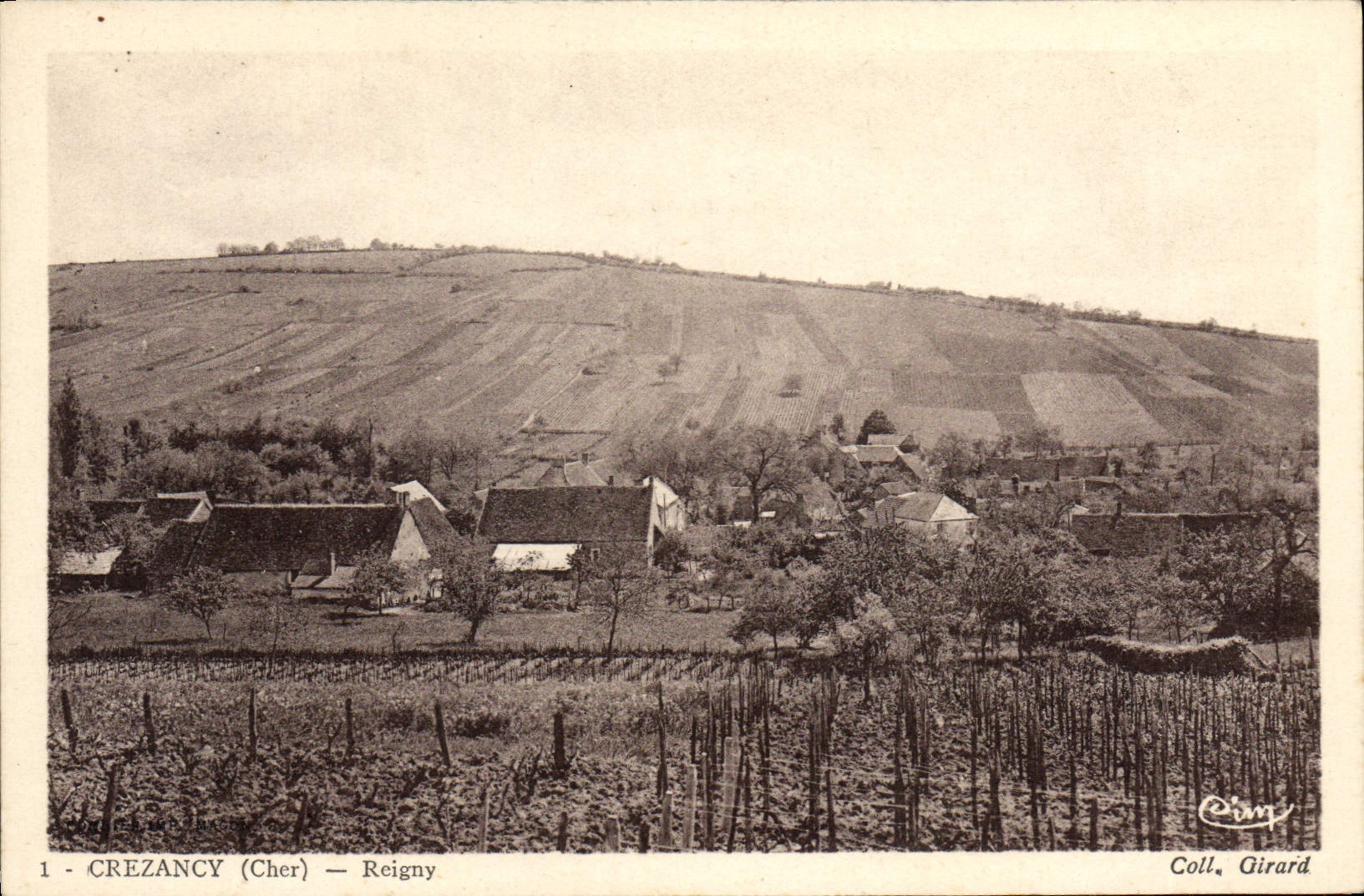 VINTAGE POSTCARD Crezancy Reigny