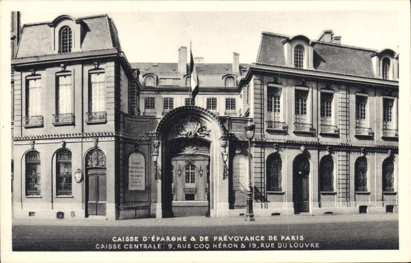 CPA Caisse D'Epargne De Prevoyance de Paris Rue Coq Heron Rue du Louvre
