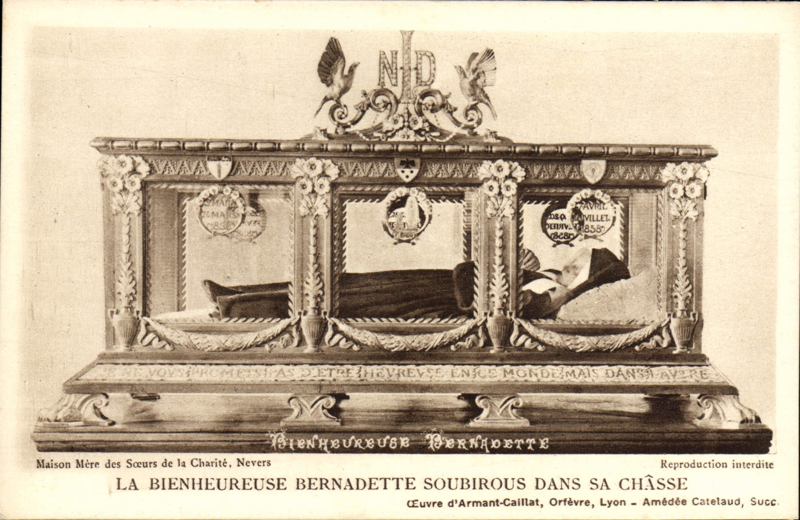 CPA La Bienheureuse Bernadette Soubirous dans sa chasse Nevers