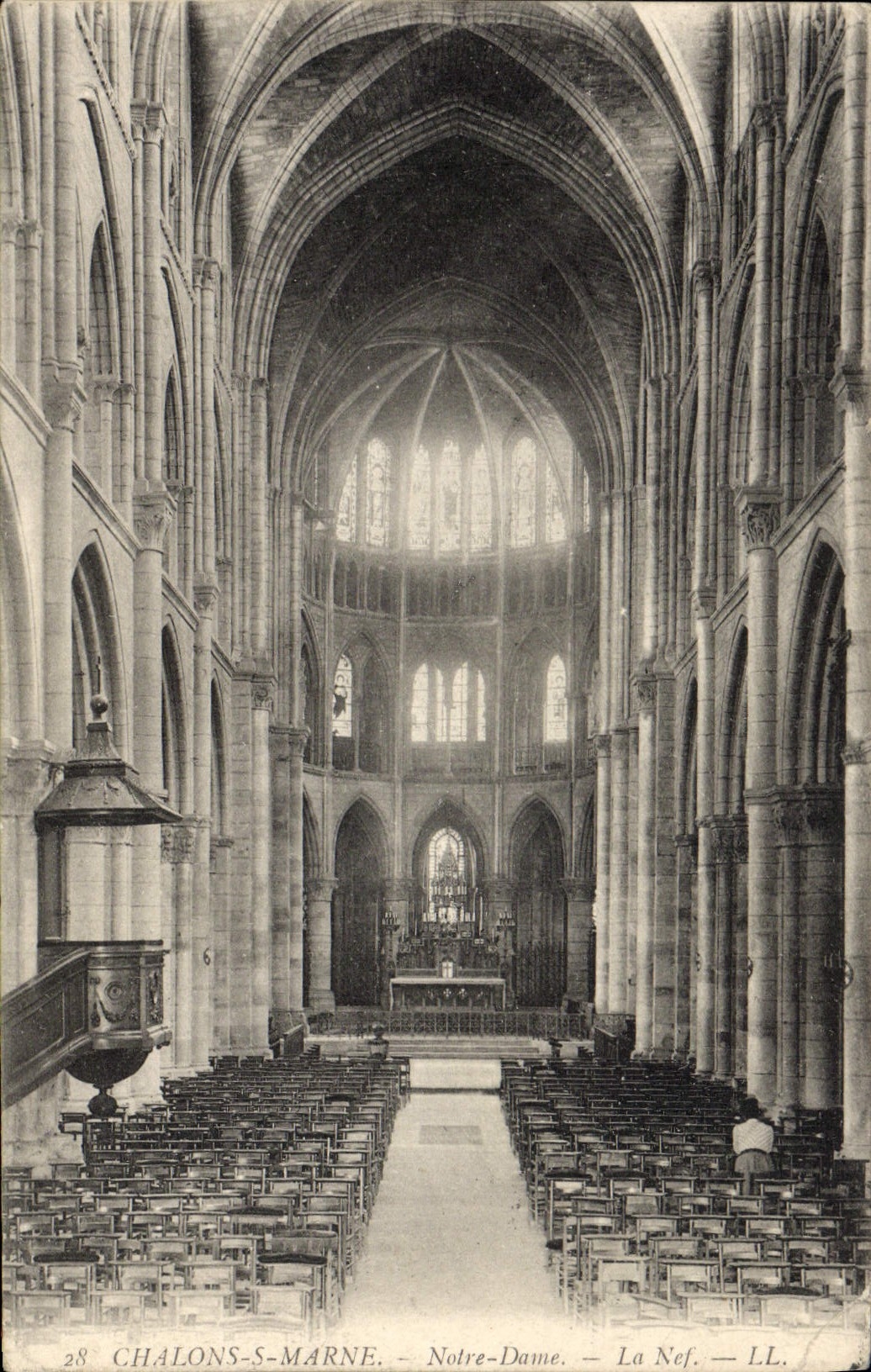 VINTAGE POSTCARD Trawl-nets On the Notre Dame Marne the nave