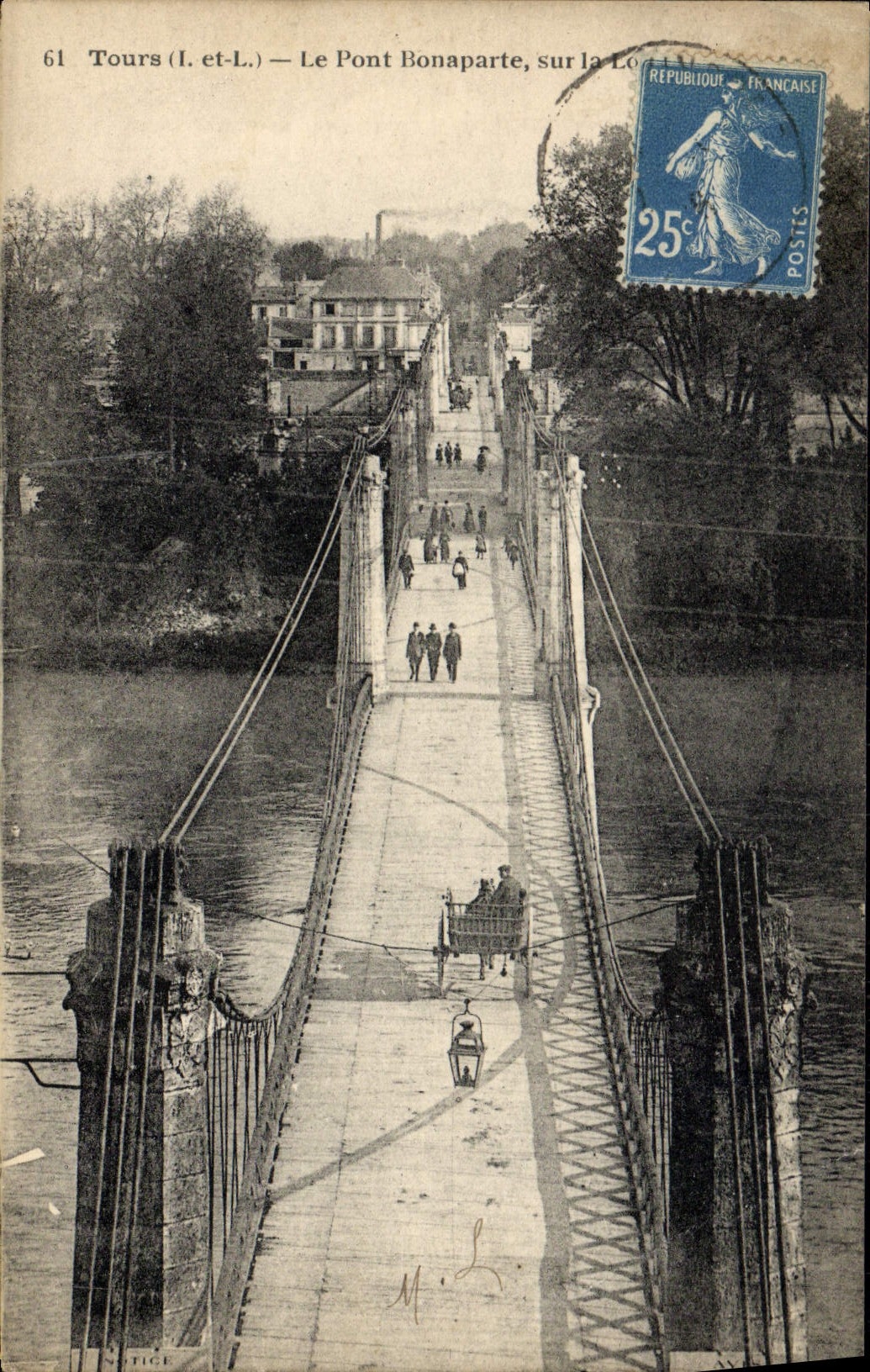 VINTAGE POSTCARD Tours the Bonaparte Bridge On the Loire